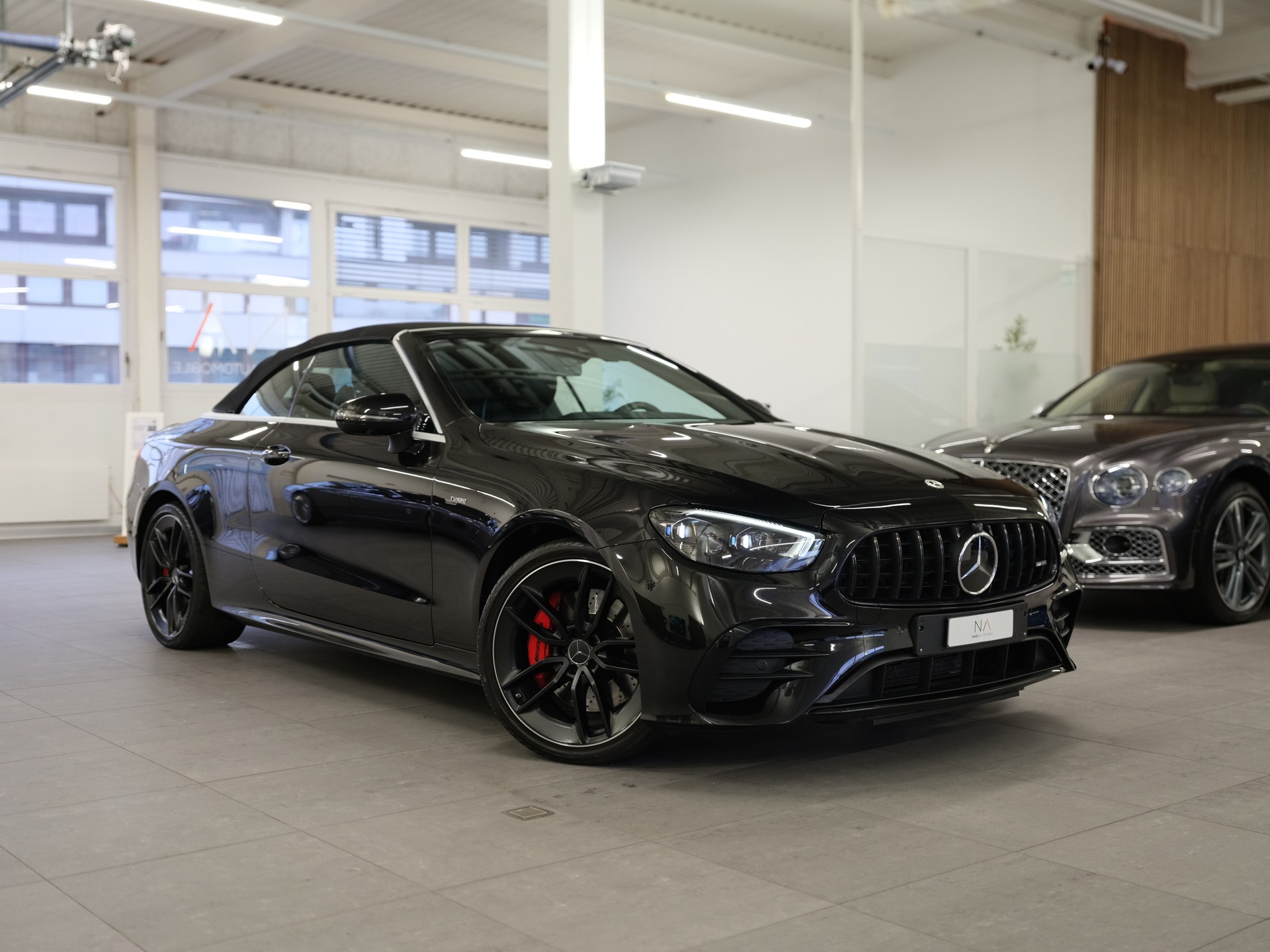 MERCEDES-BENZ AMG E 53 4Matic+ Speedshift 9G-TCT *Park-Paket* *360° Kamera* *Panorama Schiebedach*-image-0