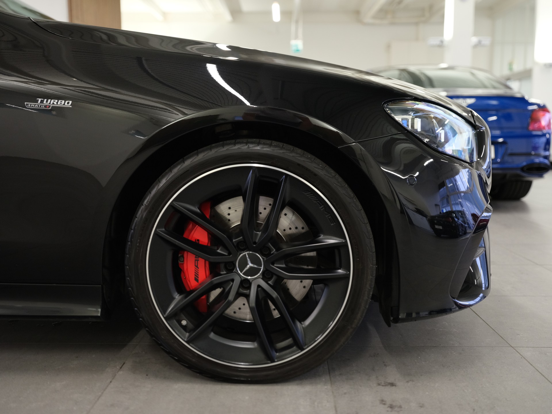 MERCEDES-BENZ AMG E 53 4Matic+ Speedshift 9G-TCT *Park-Paket* *360° Kamera* *Panorama Schiebedach*-image-7
