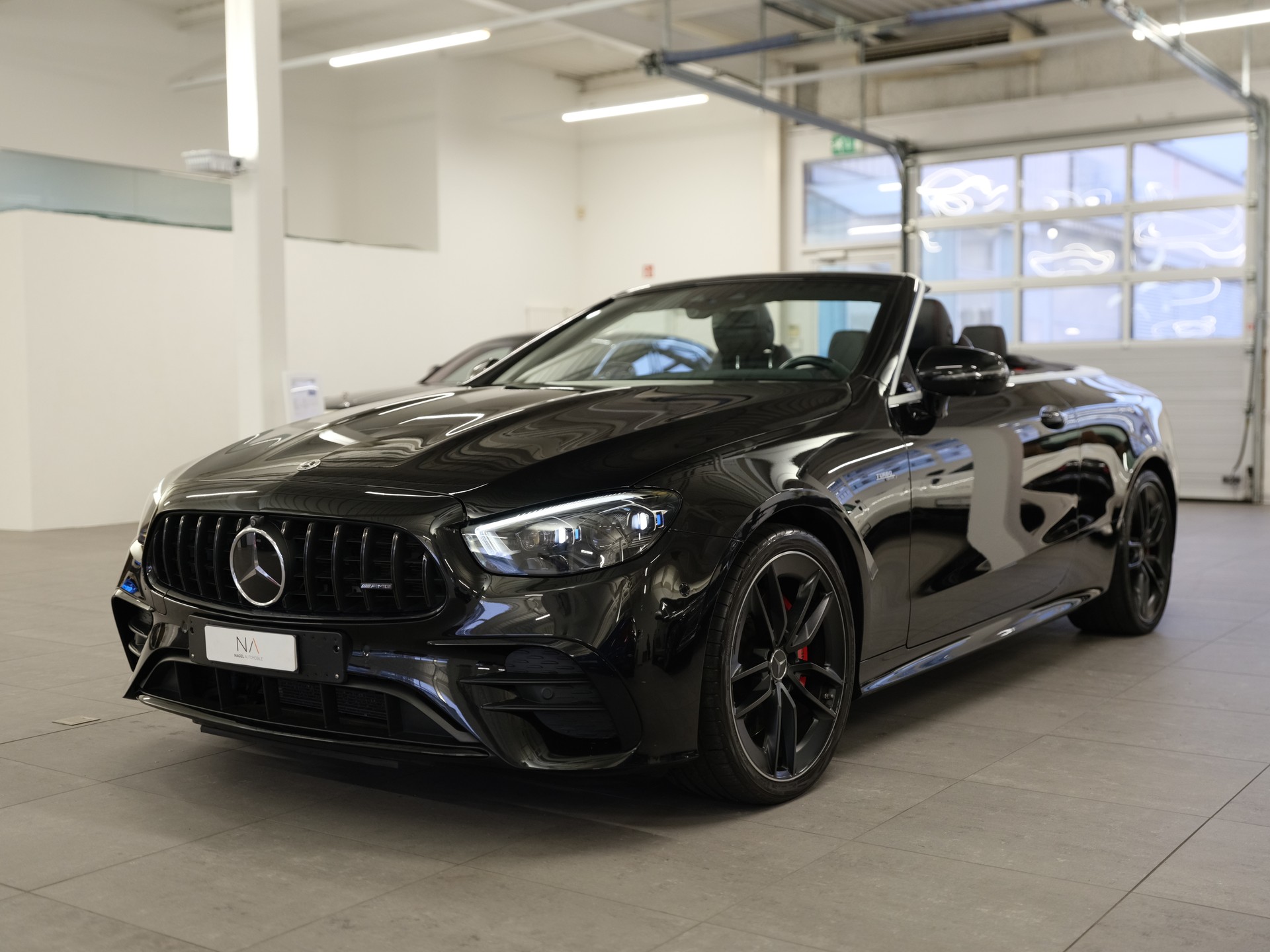 MERCEDES-BENZ AMG E 53 4Matic+ Speedshift 9G-TCT *Park-Paket* *360° Kamera* *Panorama Schiebedach*-image-3