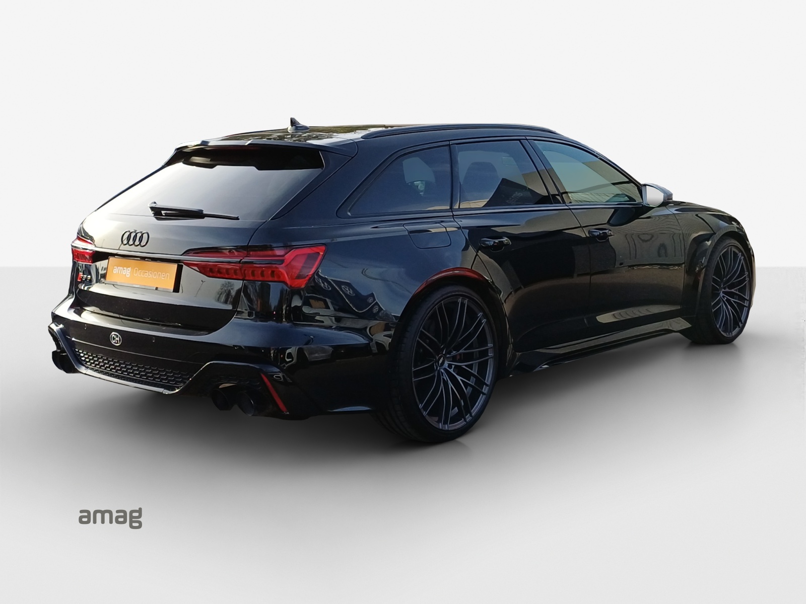 AUDI RS6 Avant 4.0 TFSI V8 Performance quattro-image-4