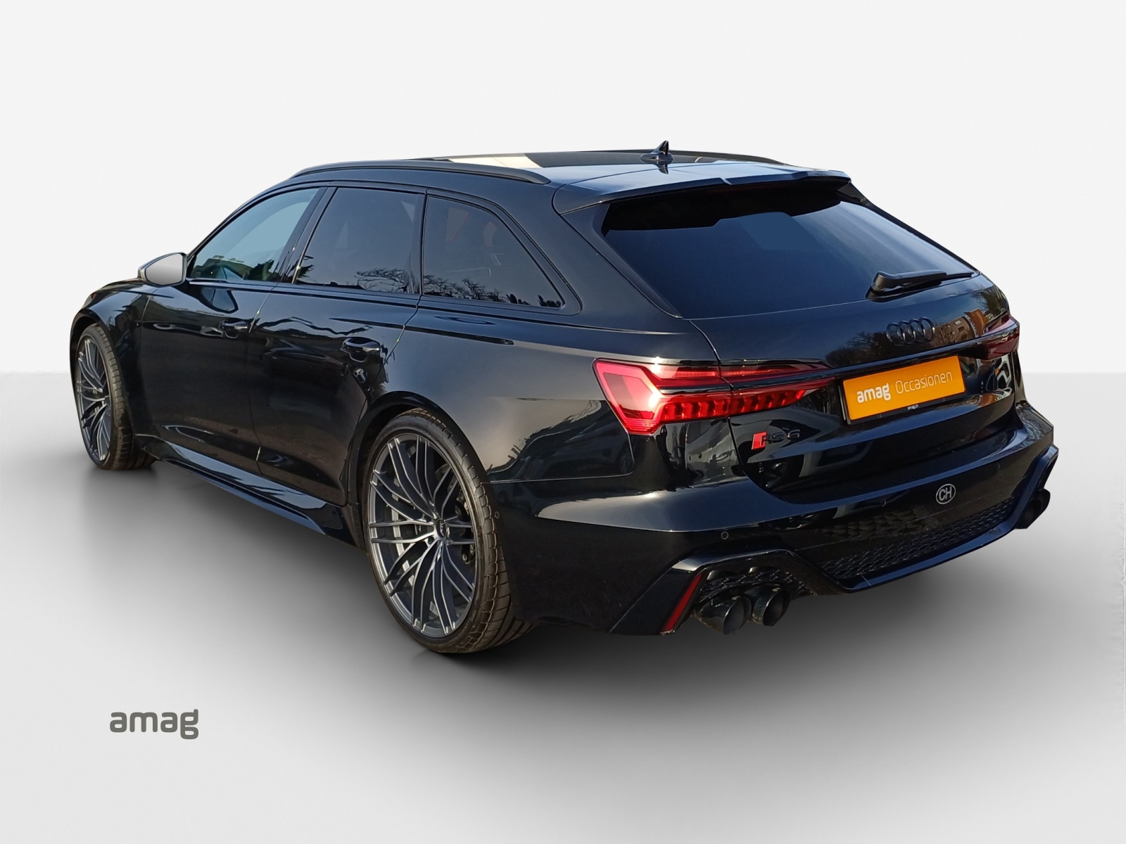 AUDI RS6 Avant 4.0 TFSI V8 Performance quattro-image-2
