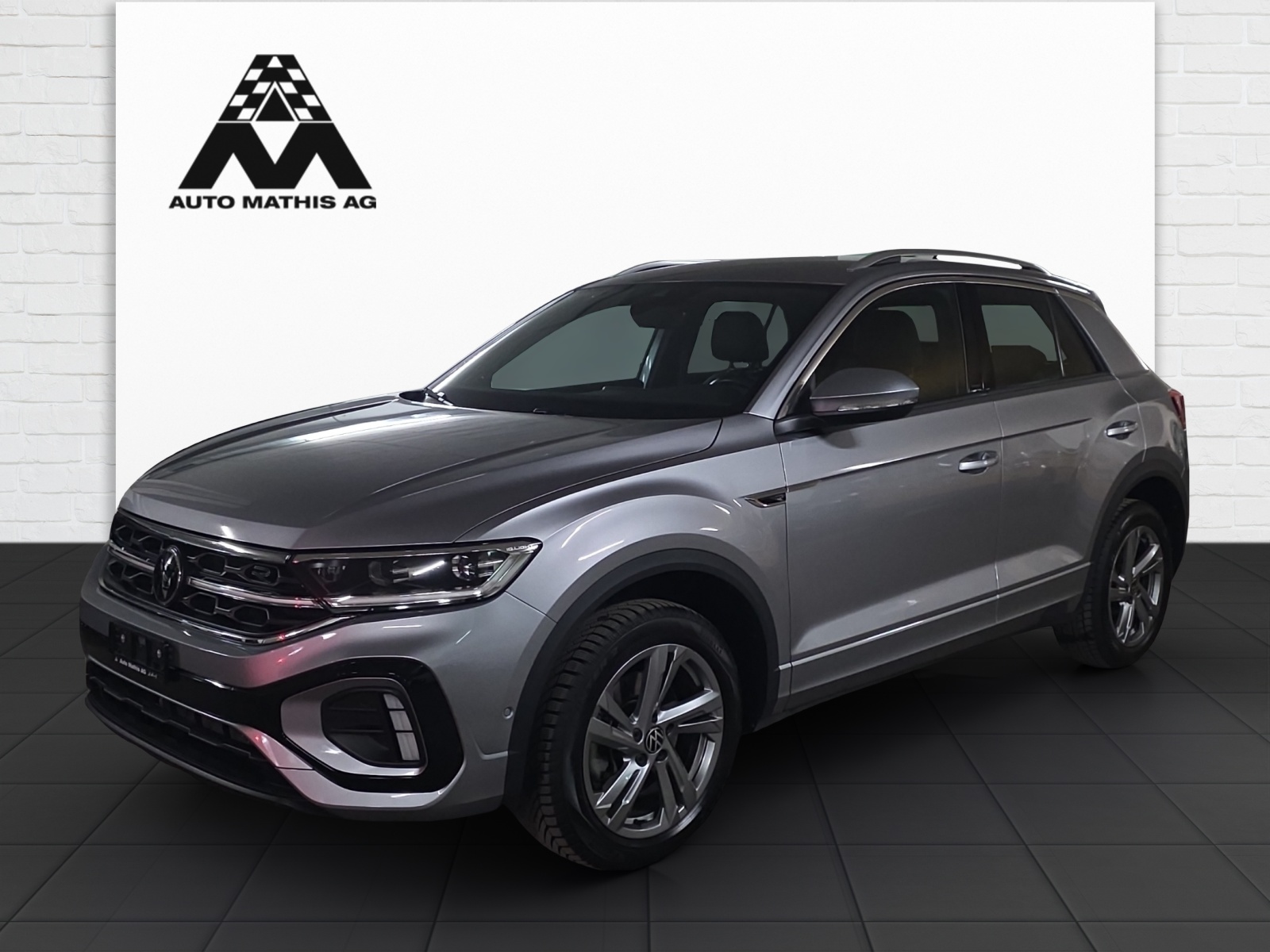 VW T-Roc 2.0 TSI R-Line DSG 4Motion-image-0