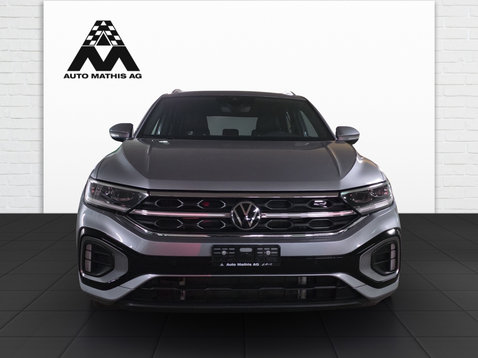 VW T-Roc 2.0 TSI R-Line DSG 4Motion-image-1