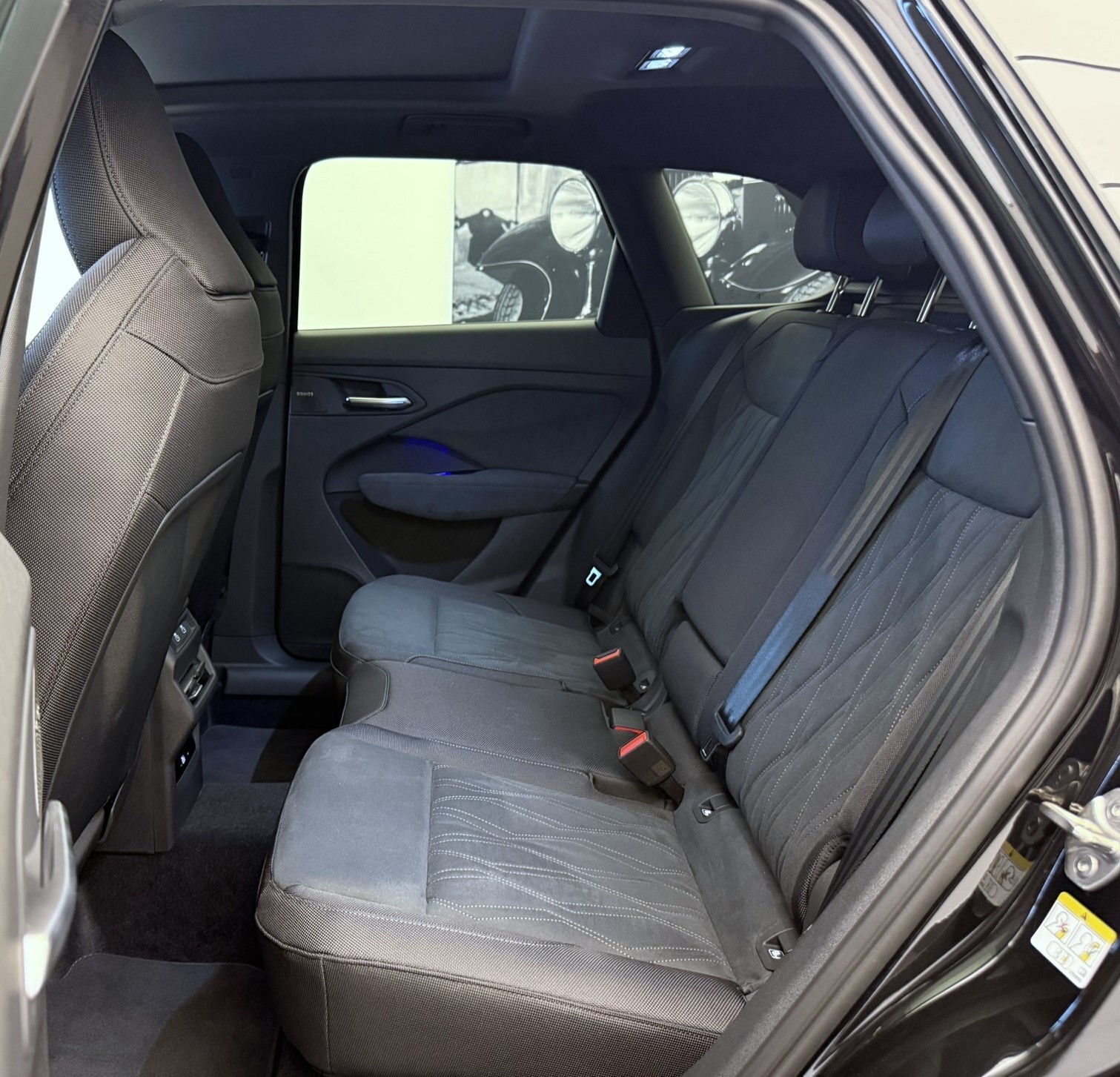AUDI Q3 SUV TFSI quattro 195 kW S tronic-image-20