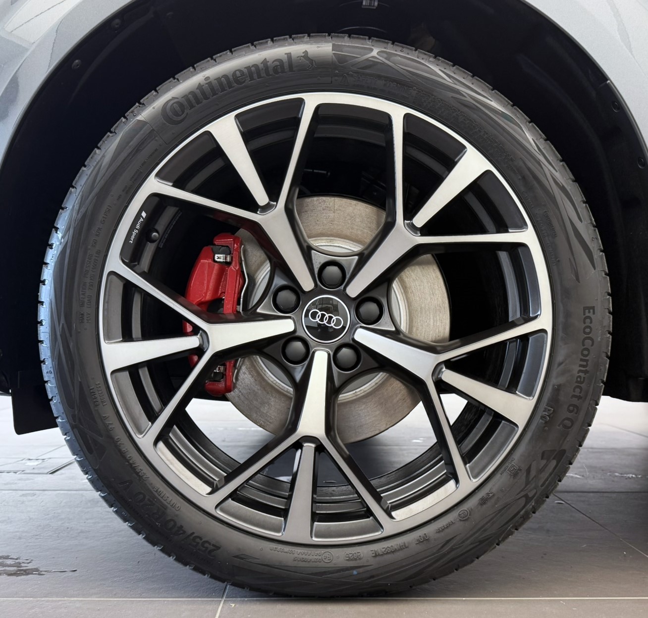 AUDI Q3 SUV TFSI quattro 195 kW S tronic-image-2