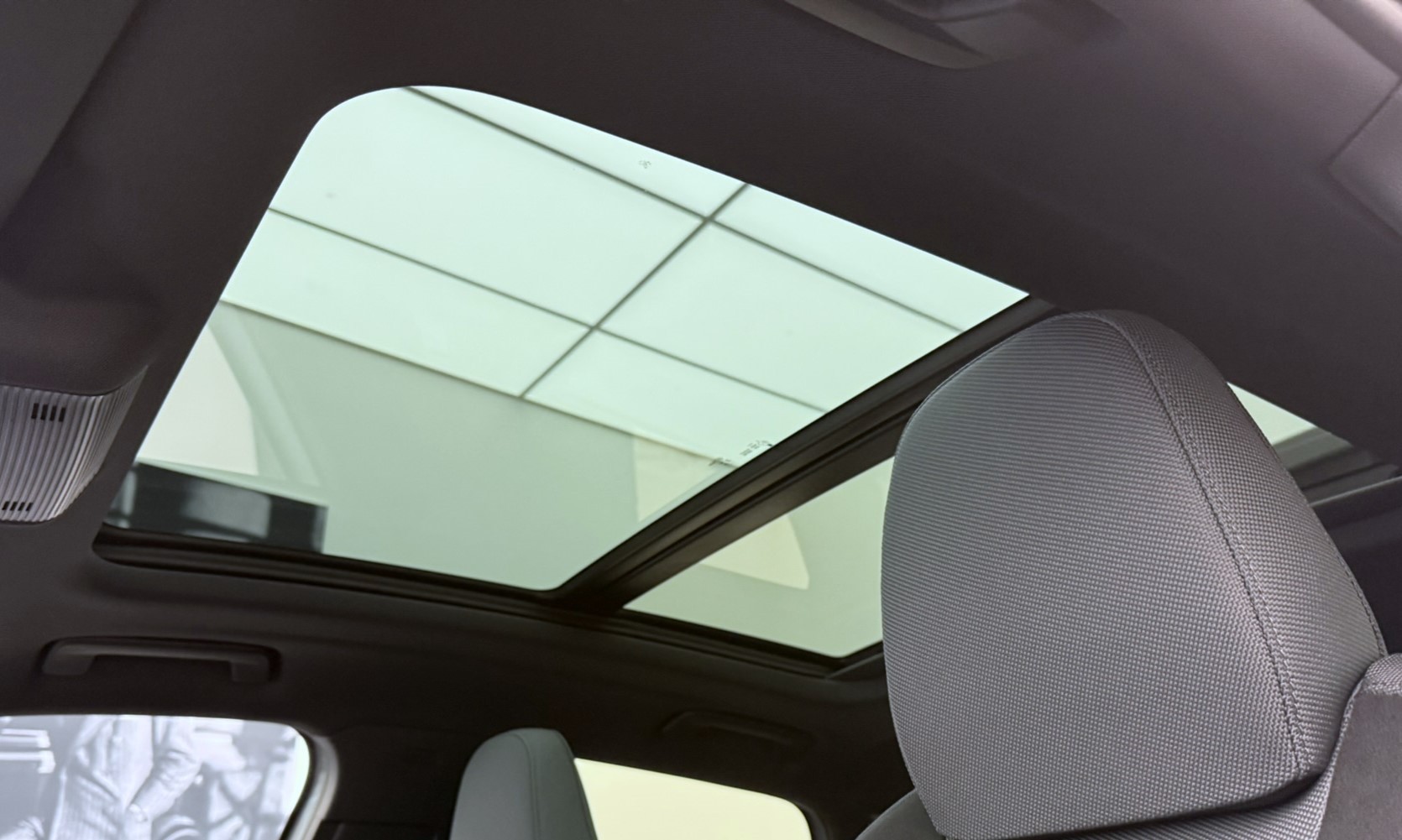 AUDI Q3 SUV TFSI quattro 195 kW S tronic-image-19