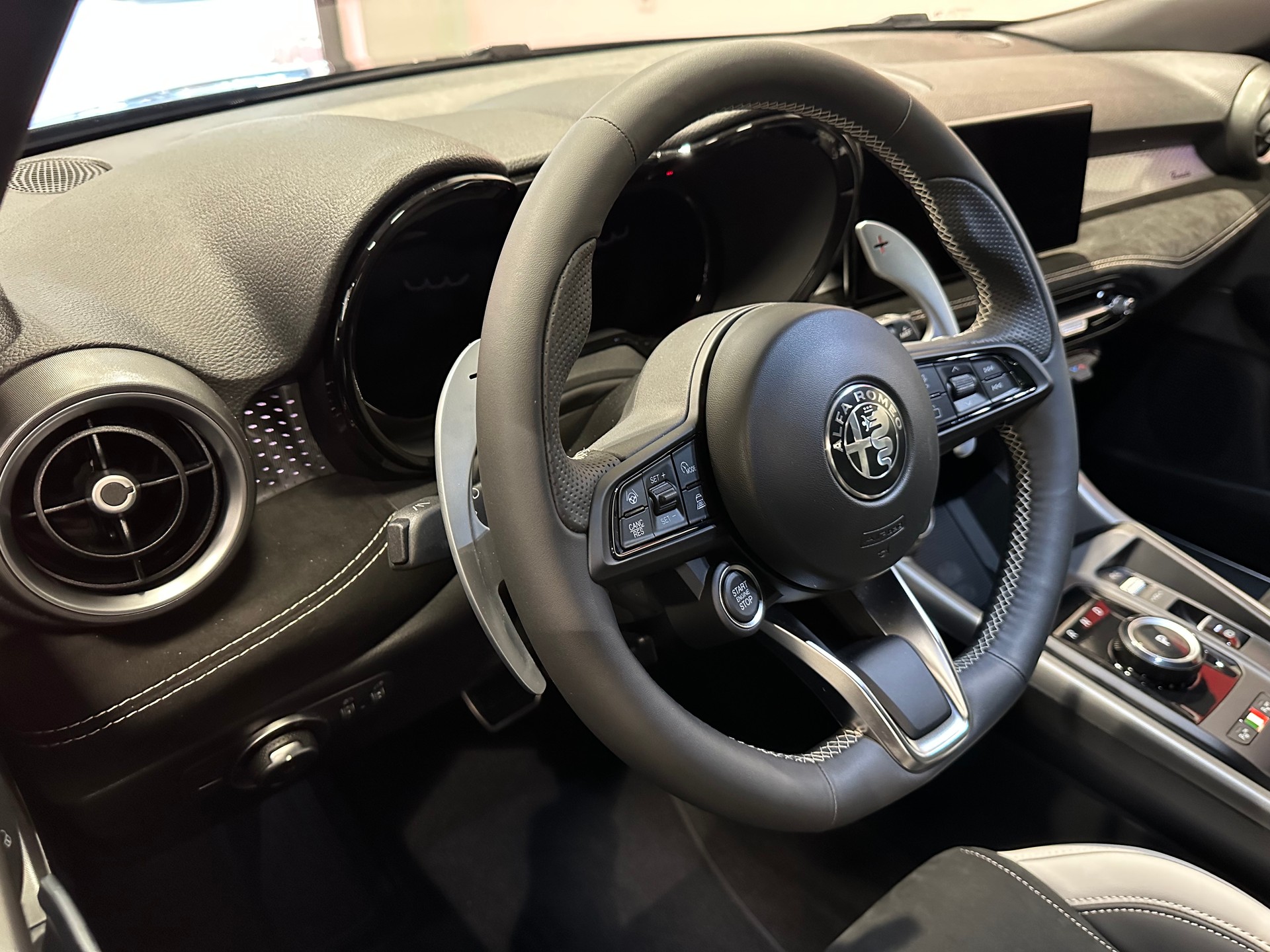 ALFA ROMEO Tonale 1.5 Hybrid Sport Speciale-image-9
