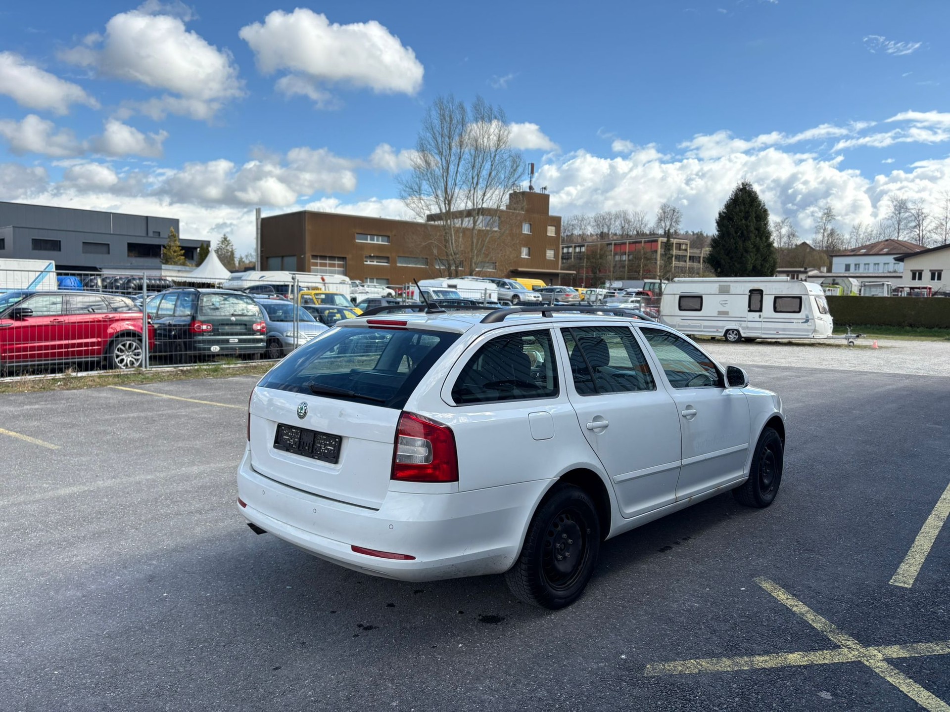 SKODA Octavia Combi 1.6 TDI Elegance 4x4-image-7