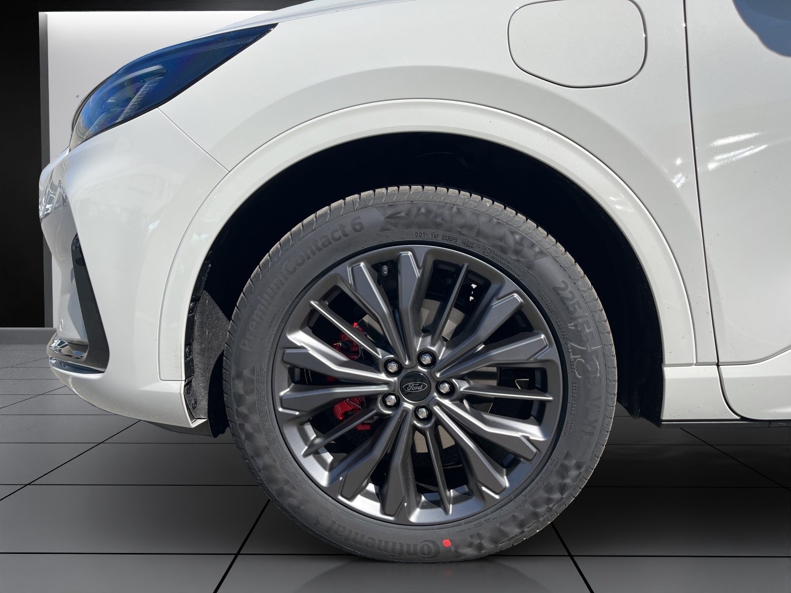 FORD Kuga 2.5 PHEV Sound Edition FWD-image-6