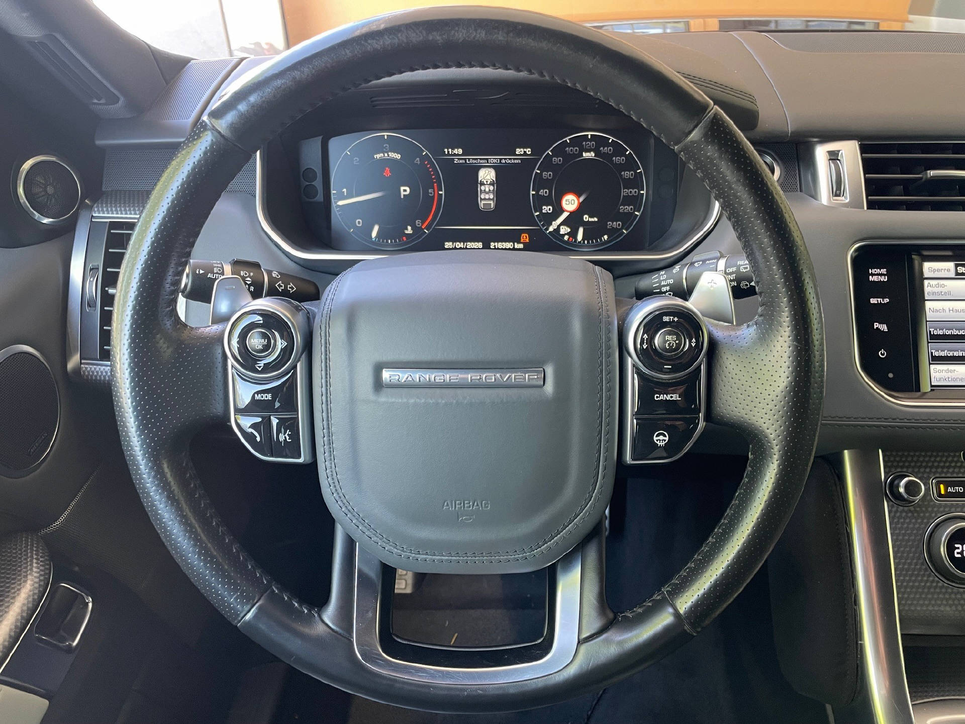 LAND ROVER Range Rover Sport 3.0 SDV6 Autobiography Dynamic-image-8