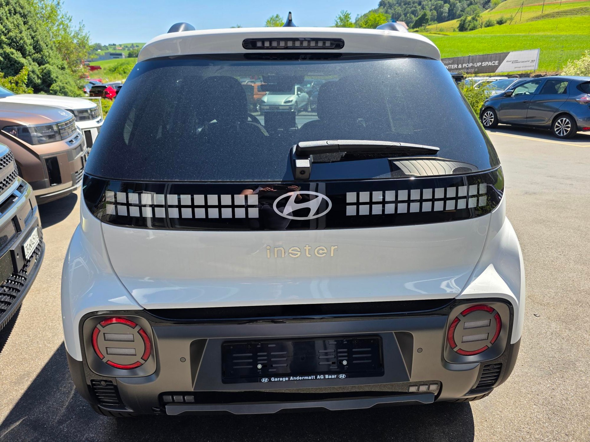 HYUNDAI Inster 49kWh Vertex Cross-image-5