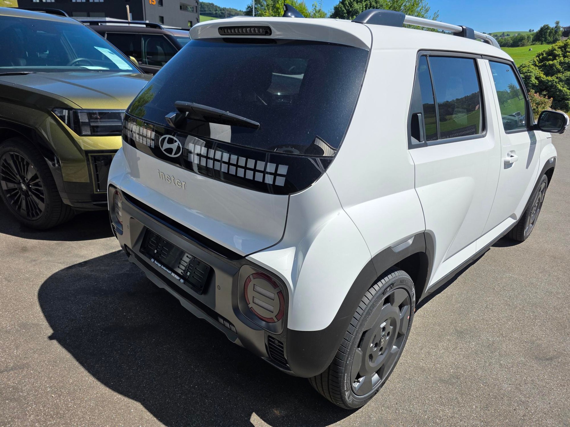 HYUNDAI Inster 49kWh Vertex Cross-image-7