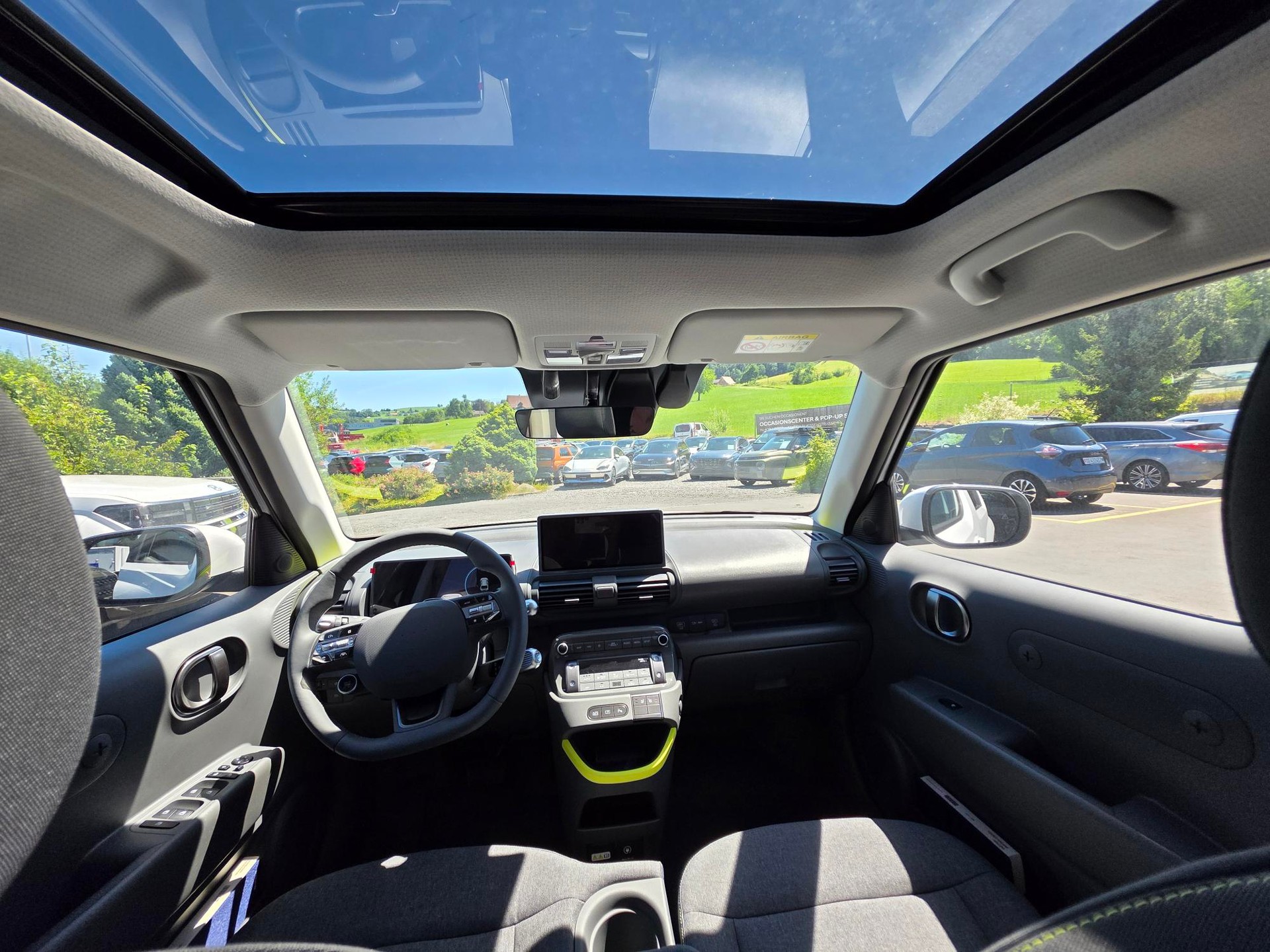 HYUNDAI Inster 49kWh Vertex Cross-image-11