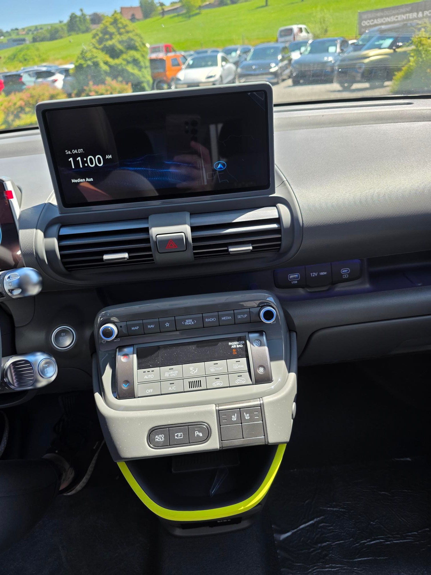 HYUNDAI Inster 49kWh Vertex Cross-image-13