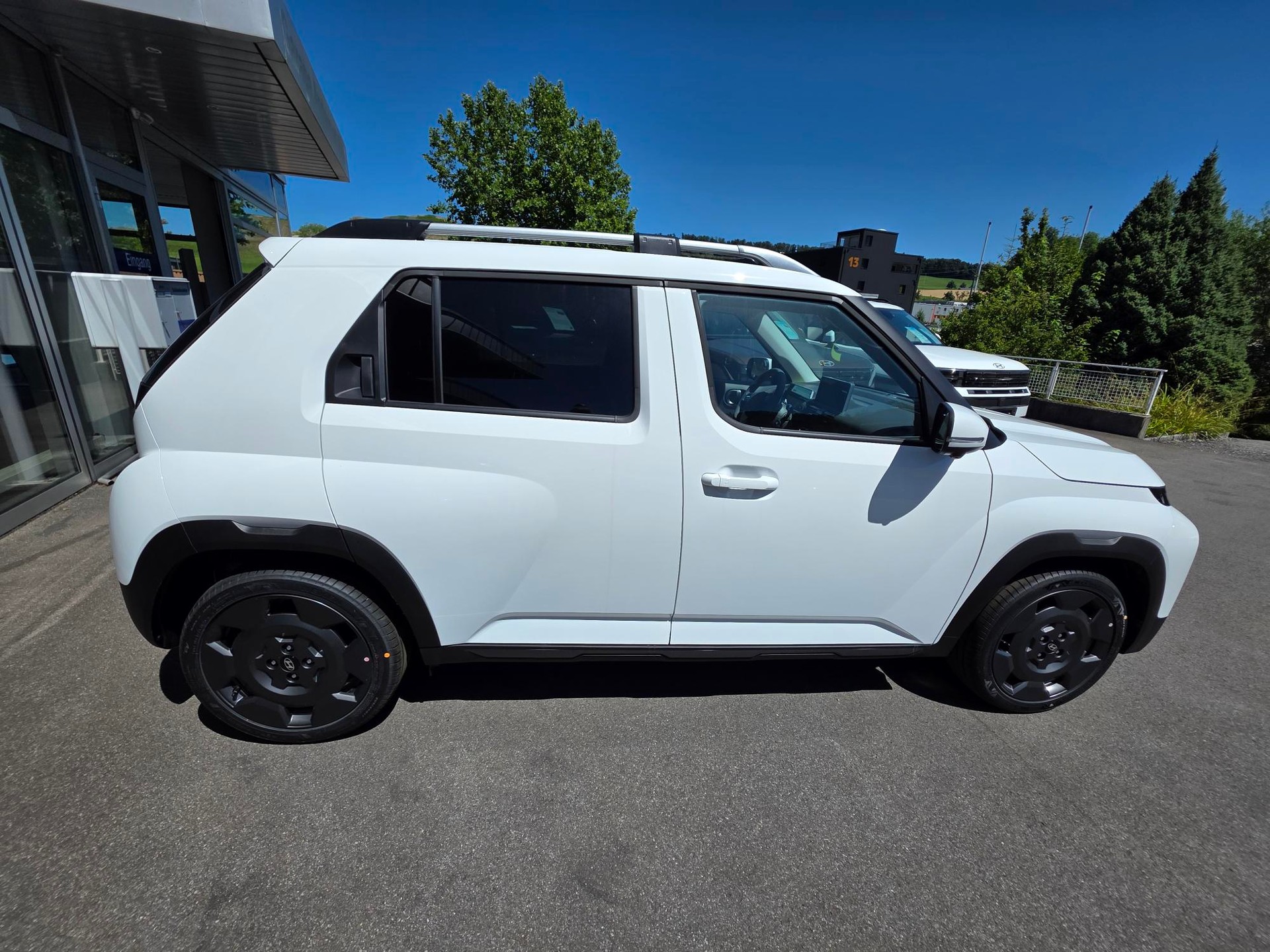 HYUNDAI Inster 49kWh Vertex Cross-image-8