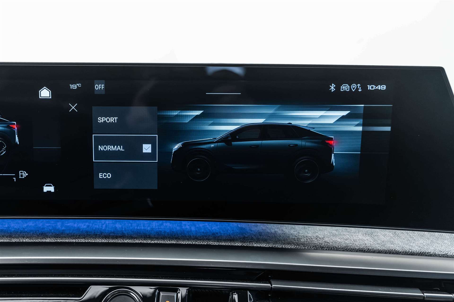 PEUGEOT 3008 136 e-DCS6 Hybrid GT-image-21