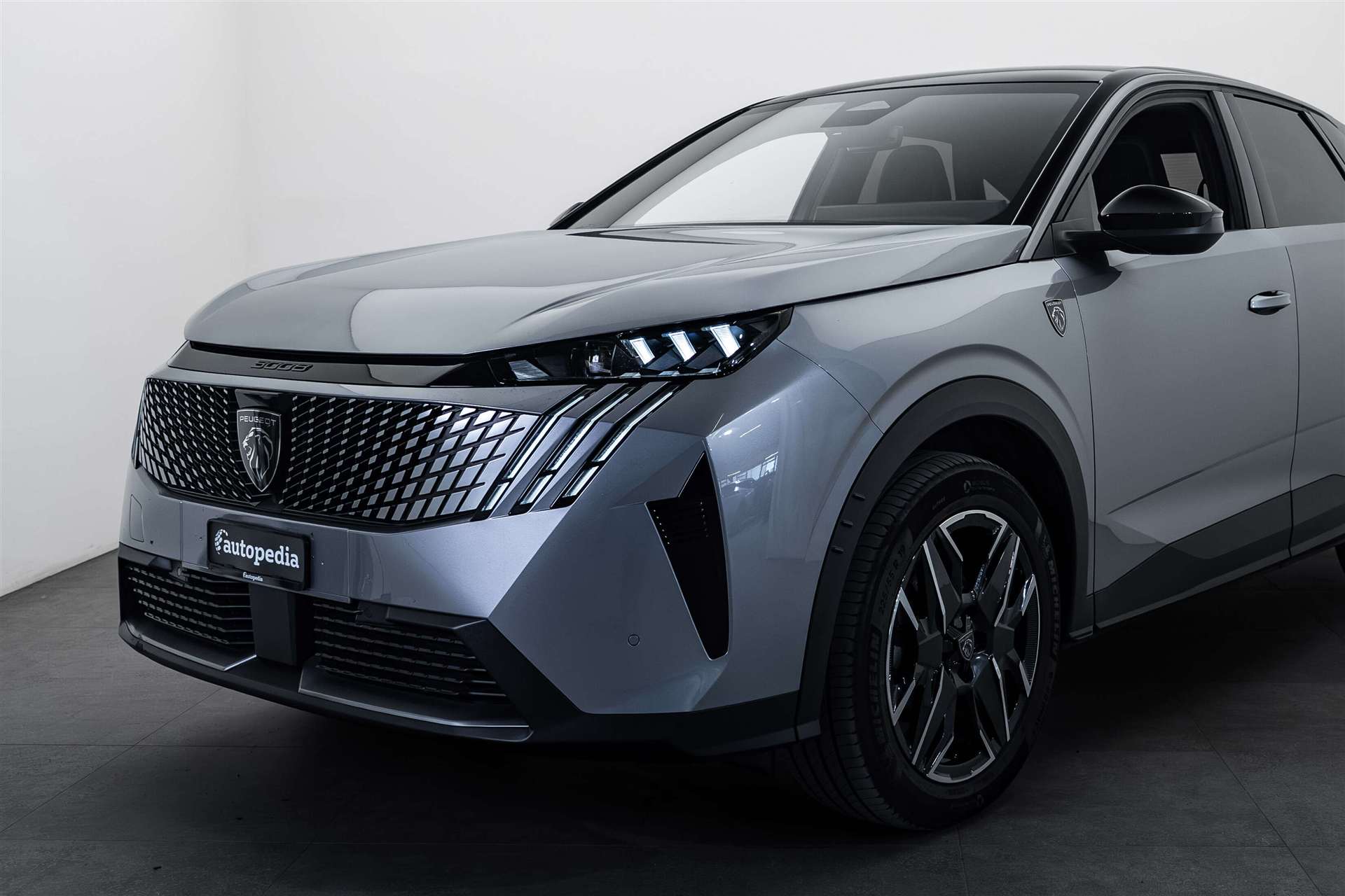 PEUGEOT 3008 136 e-DCS6 Hybrid GT-image-1