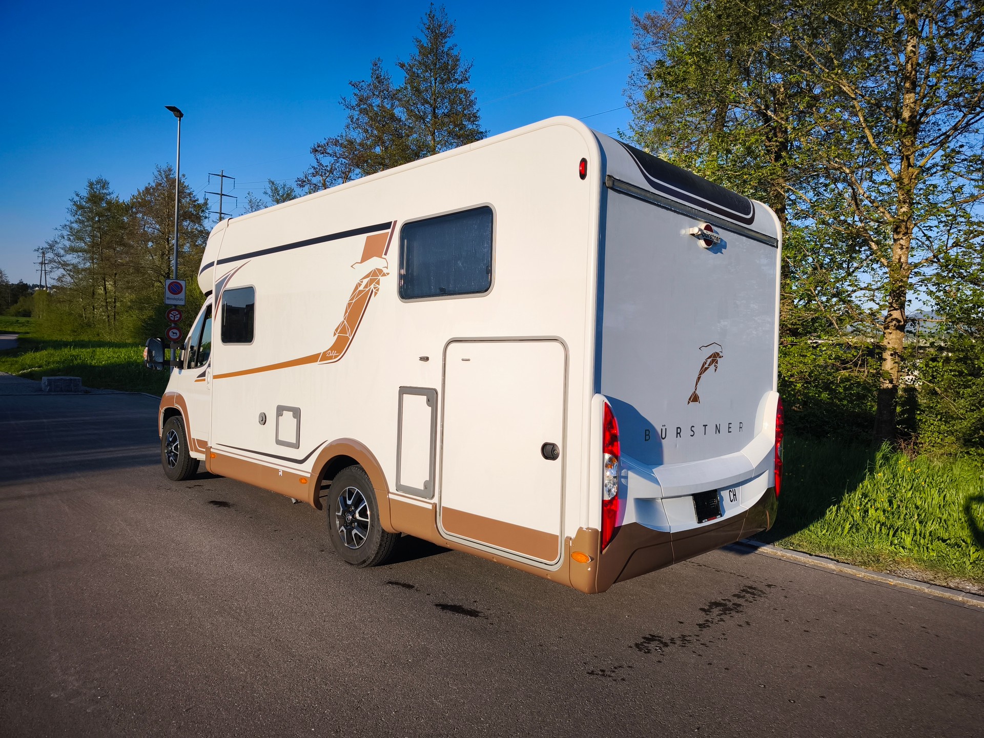 BÜRSTNER T 690G Delfin Harmony Line-image-3