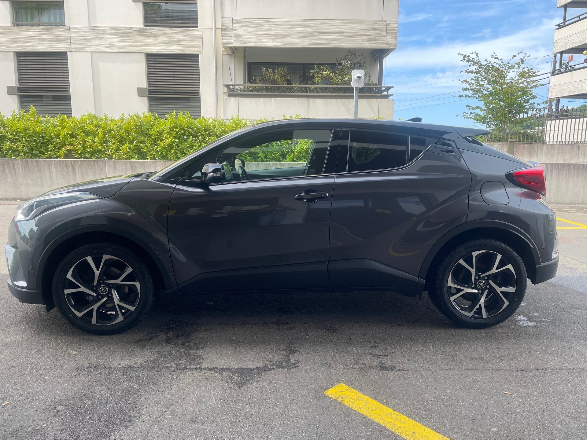 TOYOTA C-HR 1.2 Turbo Style 4WD Multidrive S, 116 PS, 7 St. Aut., 4X4 , 10 Monate oder 185'000 km TOYOTA GARANTIE, MFK NEU-image-5