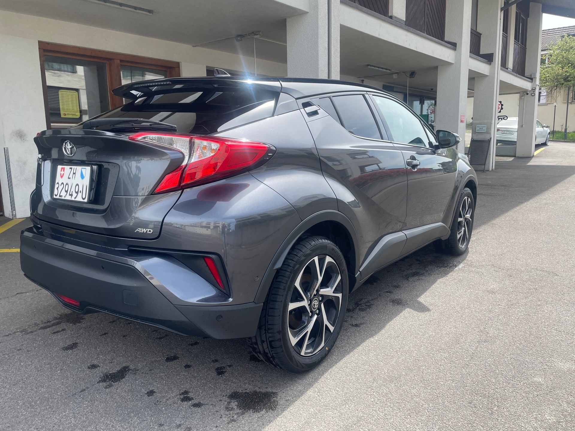 TOYOTA C-HR 1.2 Turbo Style 4WD Multidrive S, 116 PS, 7 St. Aut., 4X4 , 10 Monate oder 185'000 km TOYOTA GARANTIE, MFK NEU-image-3