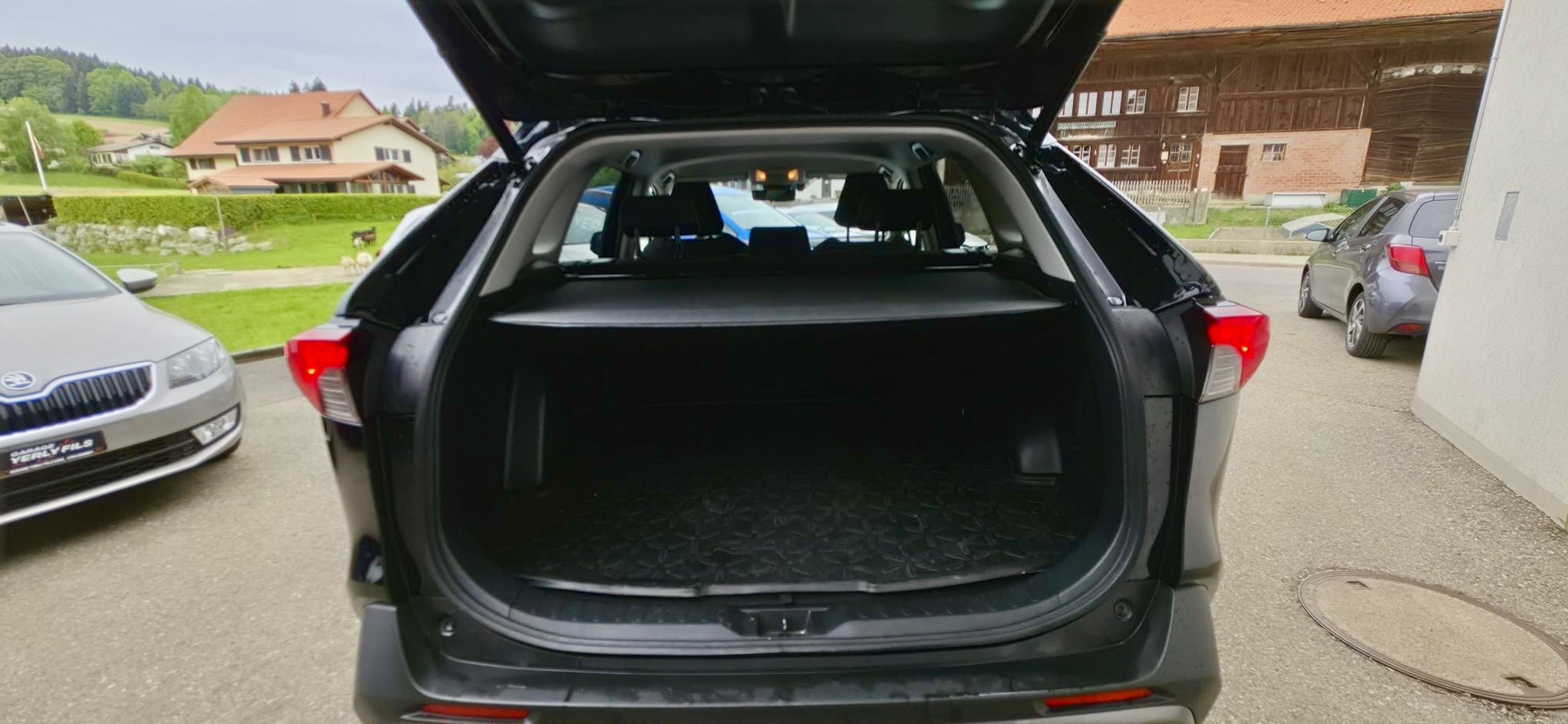 TOYOTA RAV-4 2.5 HSD Style e-CVT 2WD-image-7