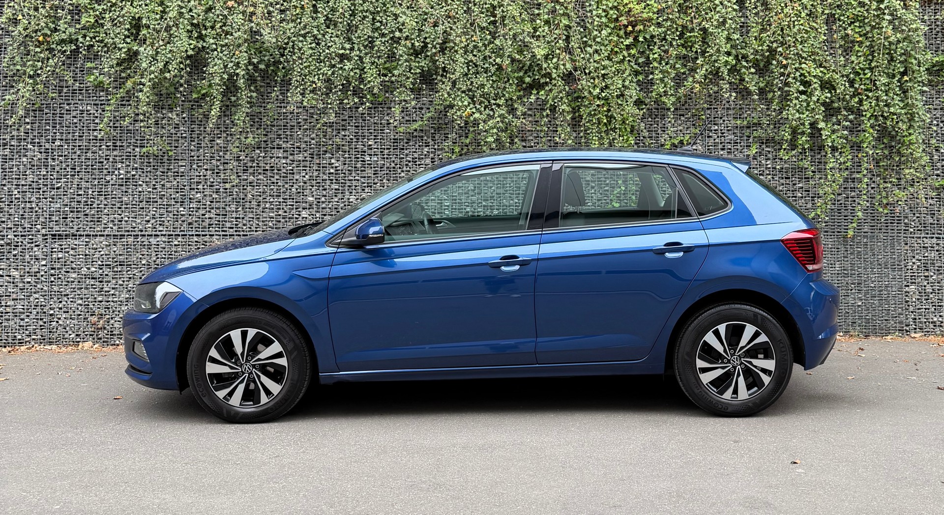 VW Polo 1.0 TSI BMT Comfortline DSG Leasing ab 215.- 1 Jahr Garantie 3 Jahre Gratisservice-image-1