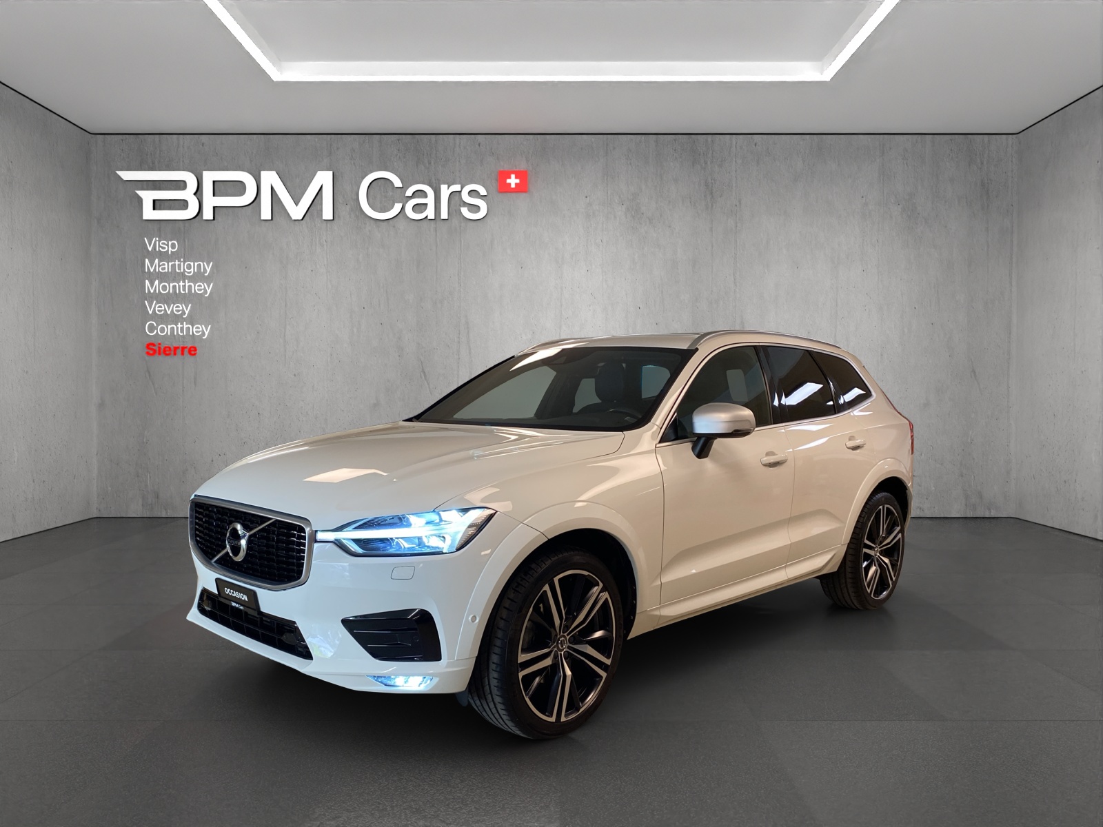 VOLVO XC60 T5 AWD R-Design Geartronic-image-0