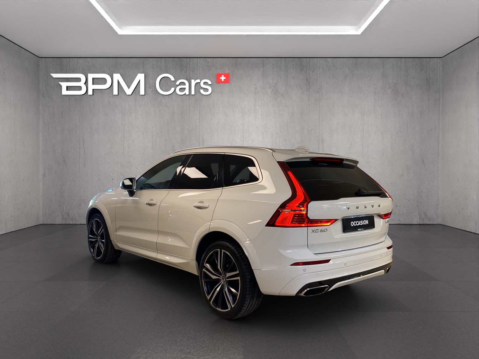VOLVO XC60 T5 AWD R-Design Geartronic-image-5