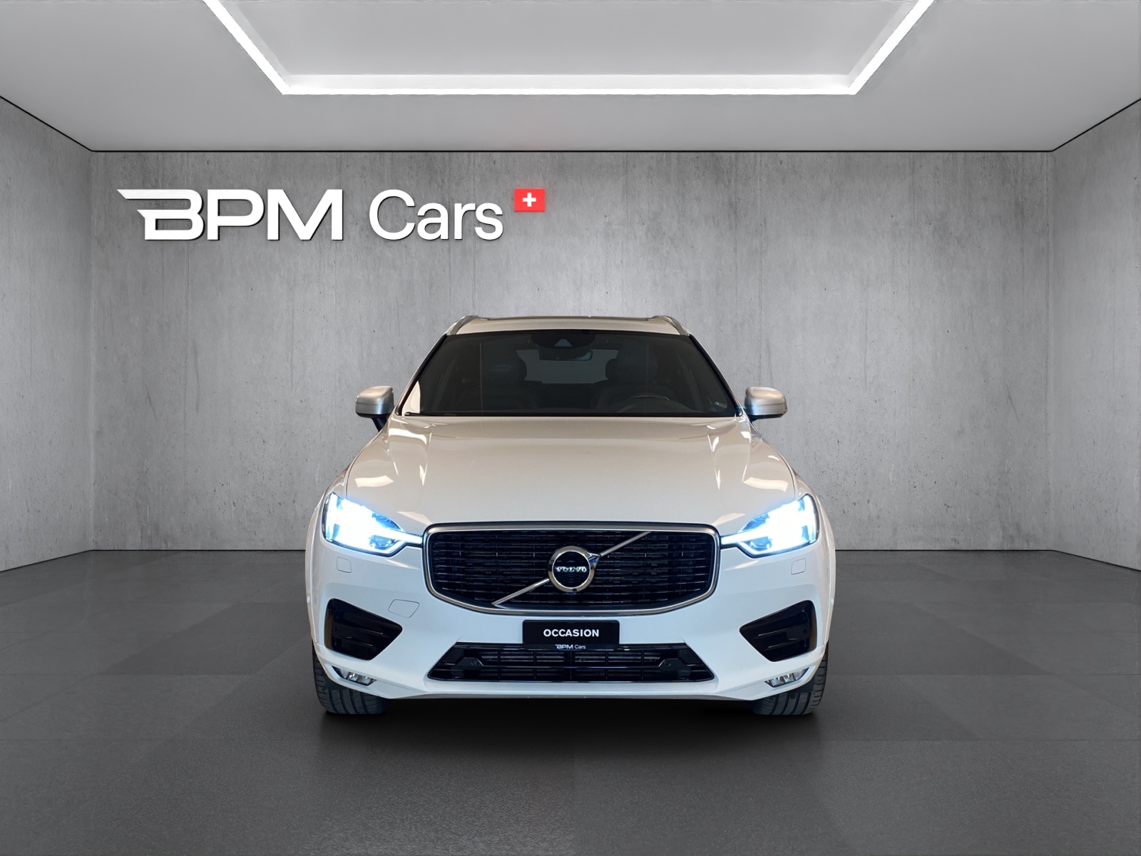 VOLVO XC60 T5 AWD R-Design Geartronic-image-2