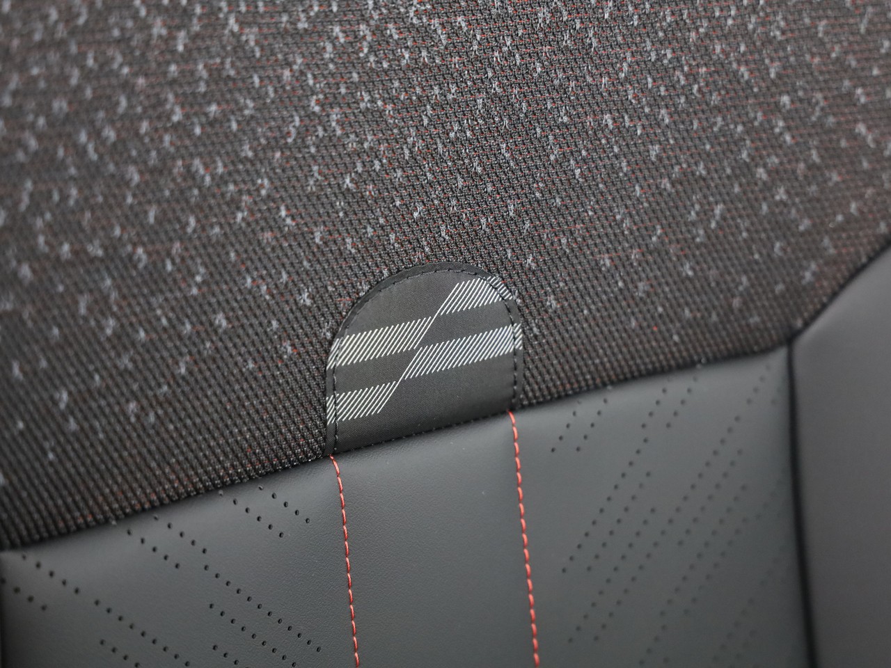 MINI Countryman John Cooper Works ALL4 Steptronic-image-22