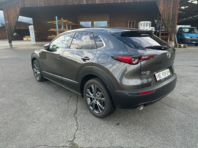 MAZDA CX-30 2.0 180 Ambition Plus AWD-image-3
