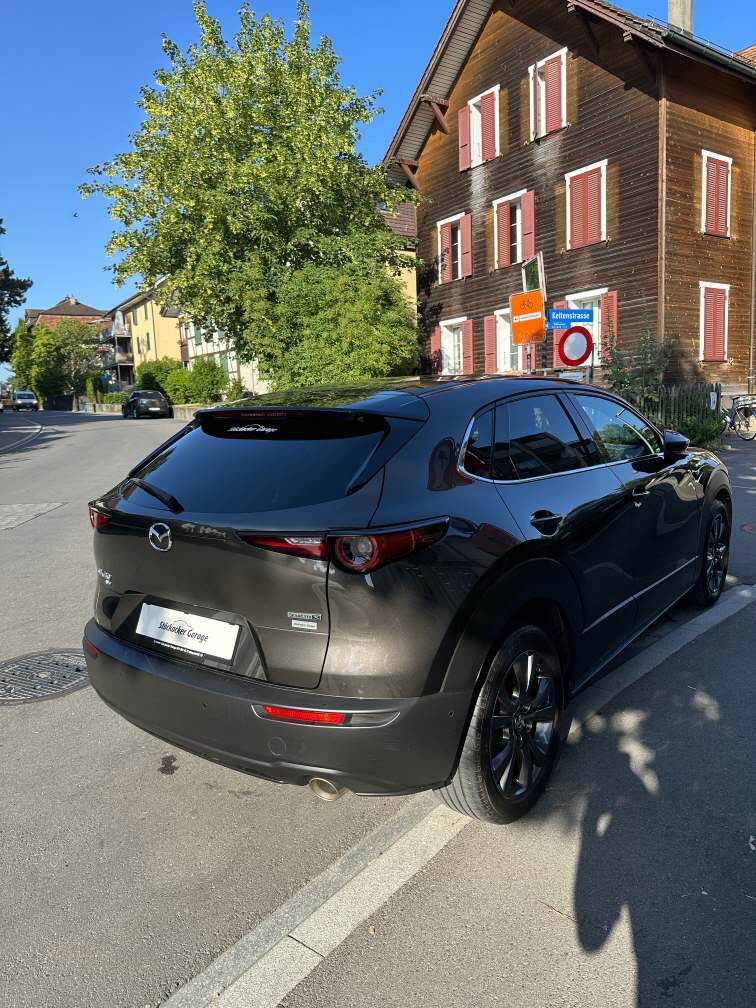 MAZDA CX-30 2.0 180 Ambition Plus AWD-showroom-element-3