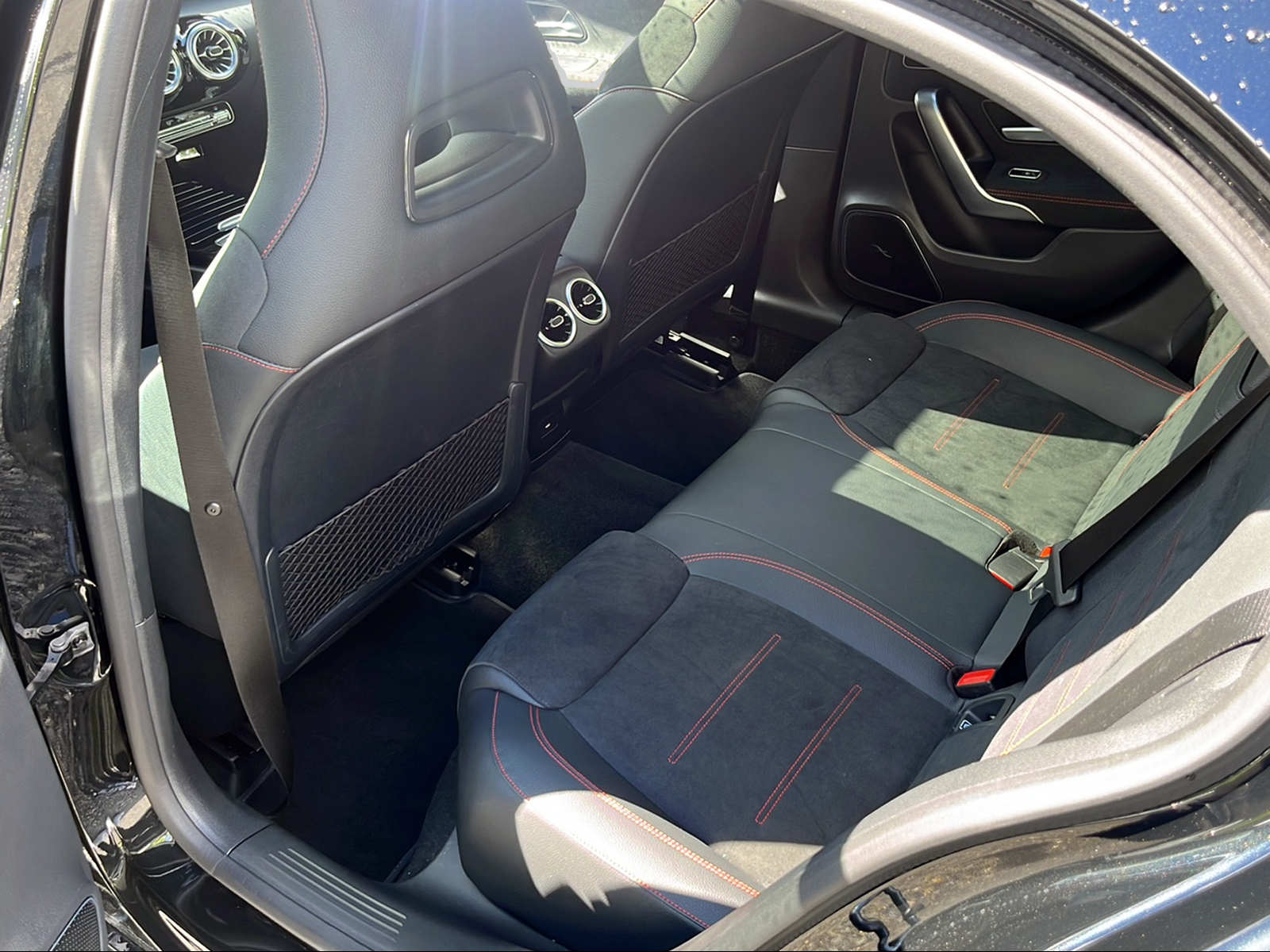 MERCEDES-BENZ A AMG 45 S 4Matic+ 8G-DCT-image-2