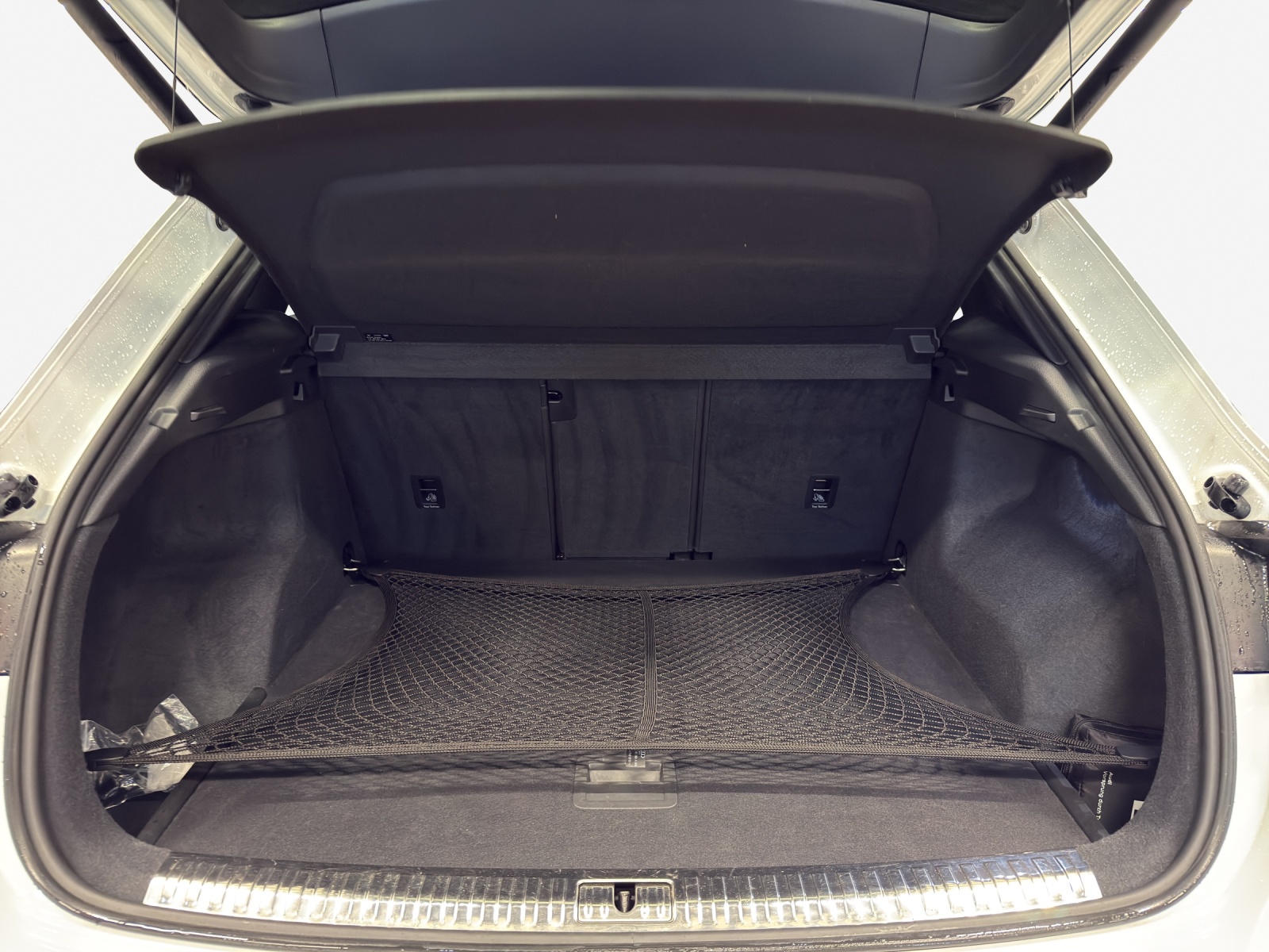 AUDI Q3 35 TDI advanced quattro-image-12