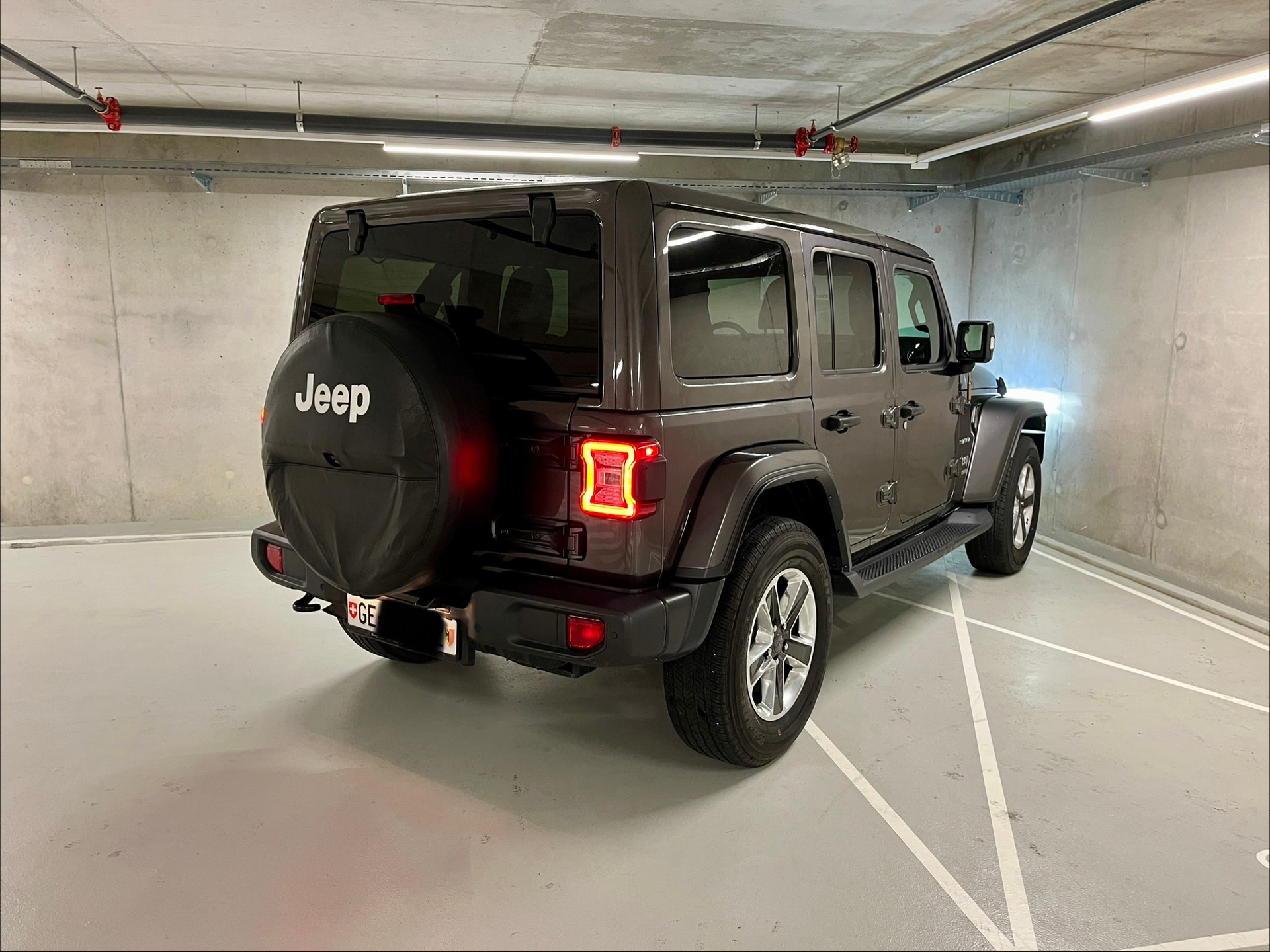 JEEP Wrangler 2.2MJ Unlimited Sahara Automatic-image-4