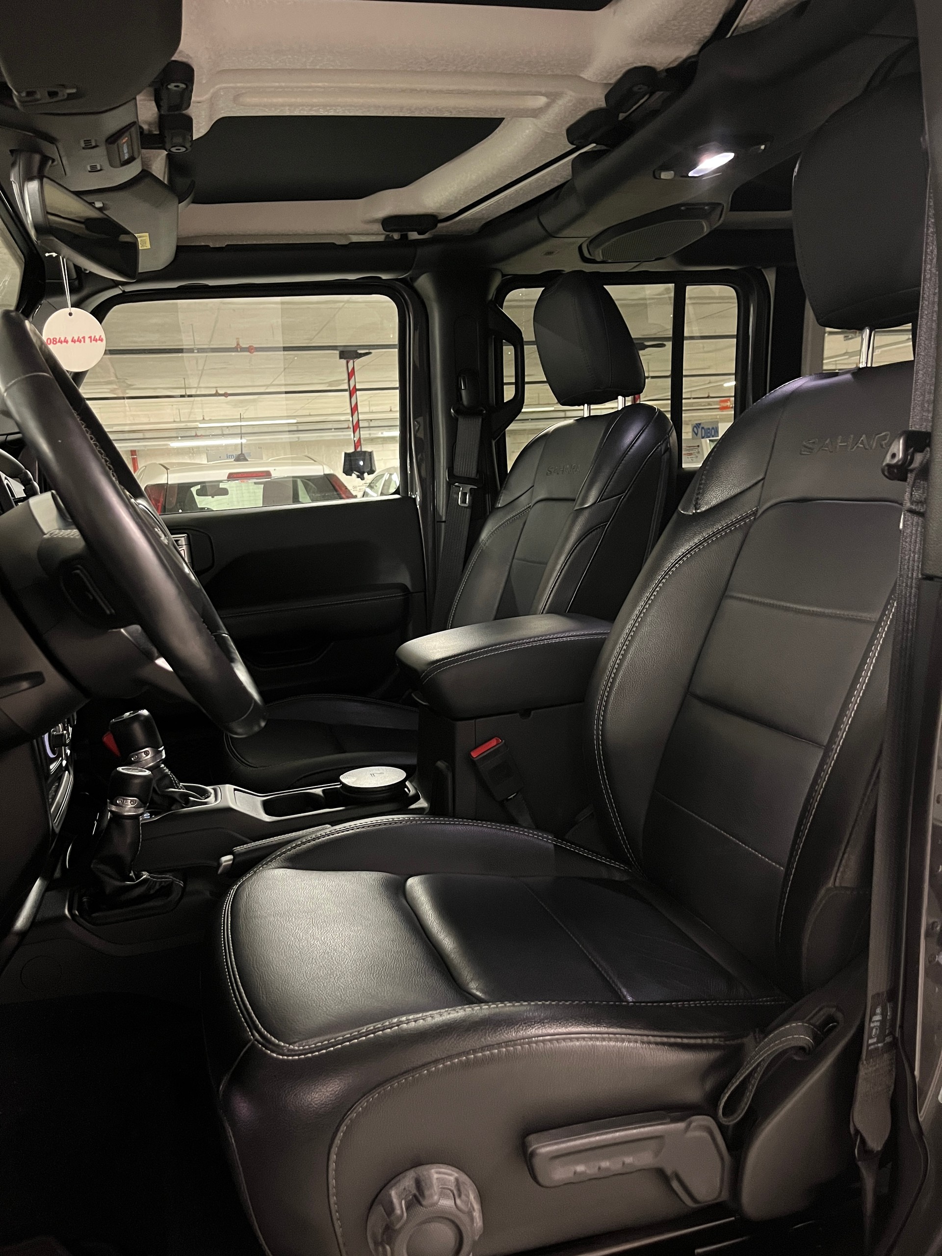 JEEP Wrangler 2.2MJ Unlimited Sahara Automatic-image-17