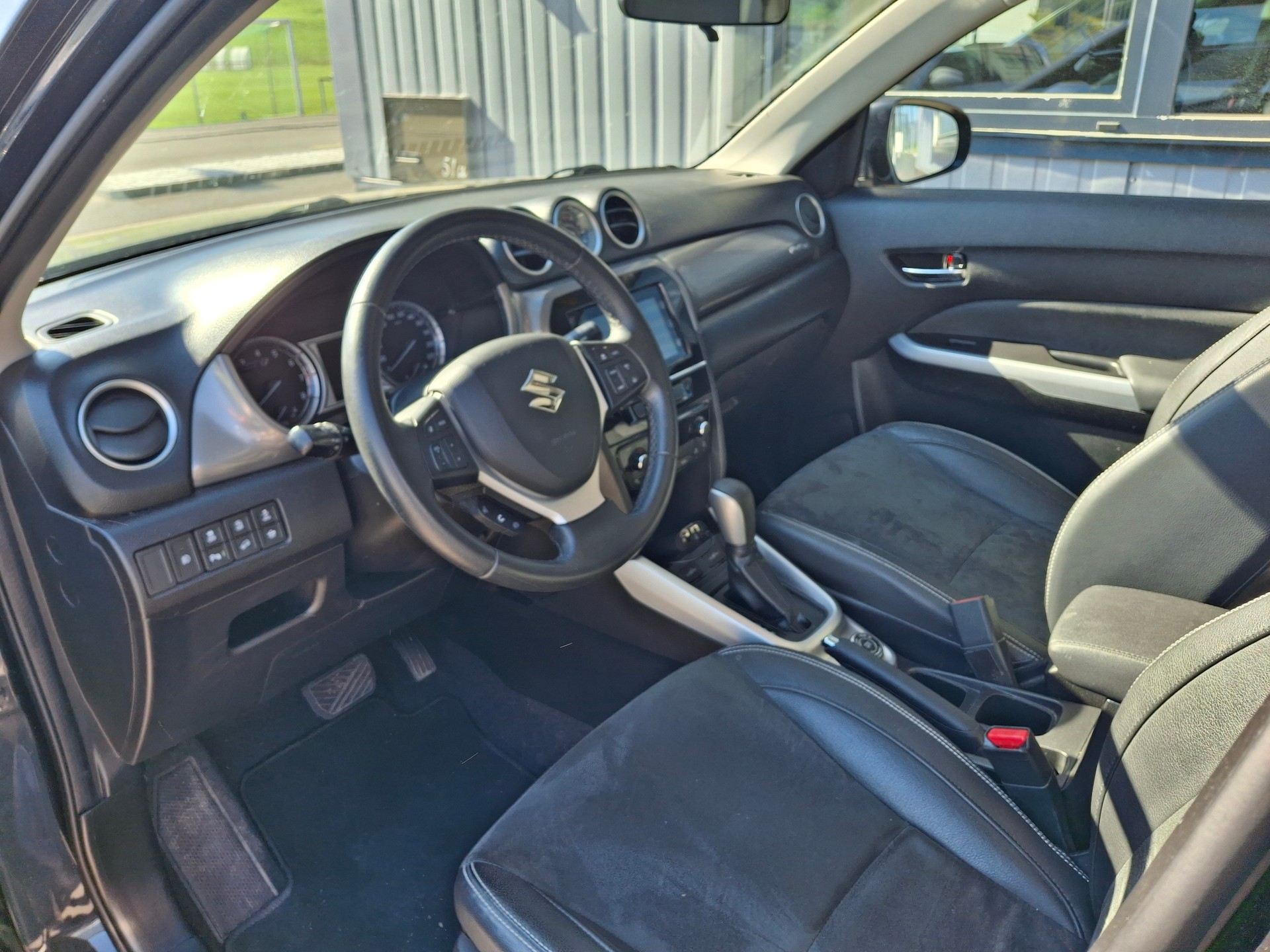 SUZUKI Vitara 1.6 S.Cellano Top Automatic-image-4