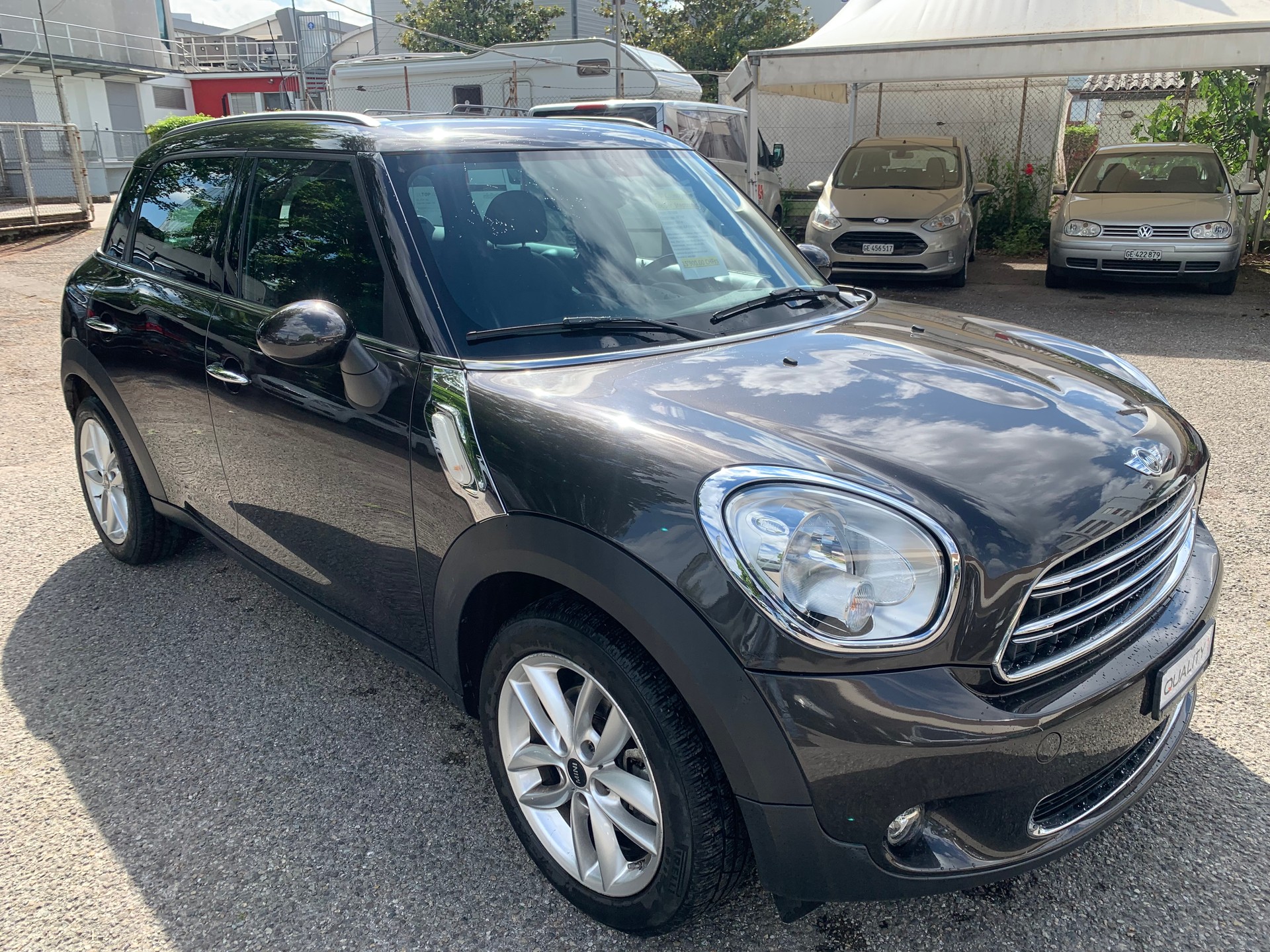 MINI Countryman Cooper FWD Steptronic-image-2