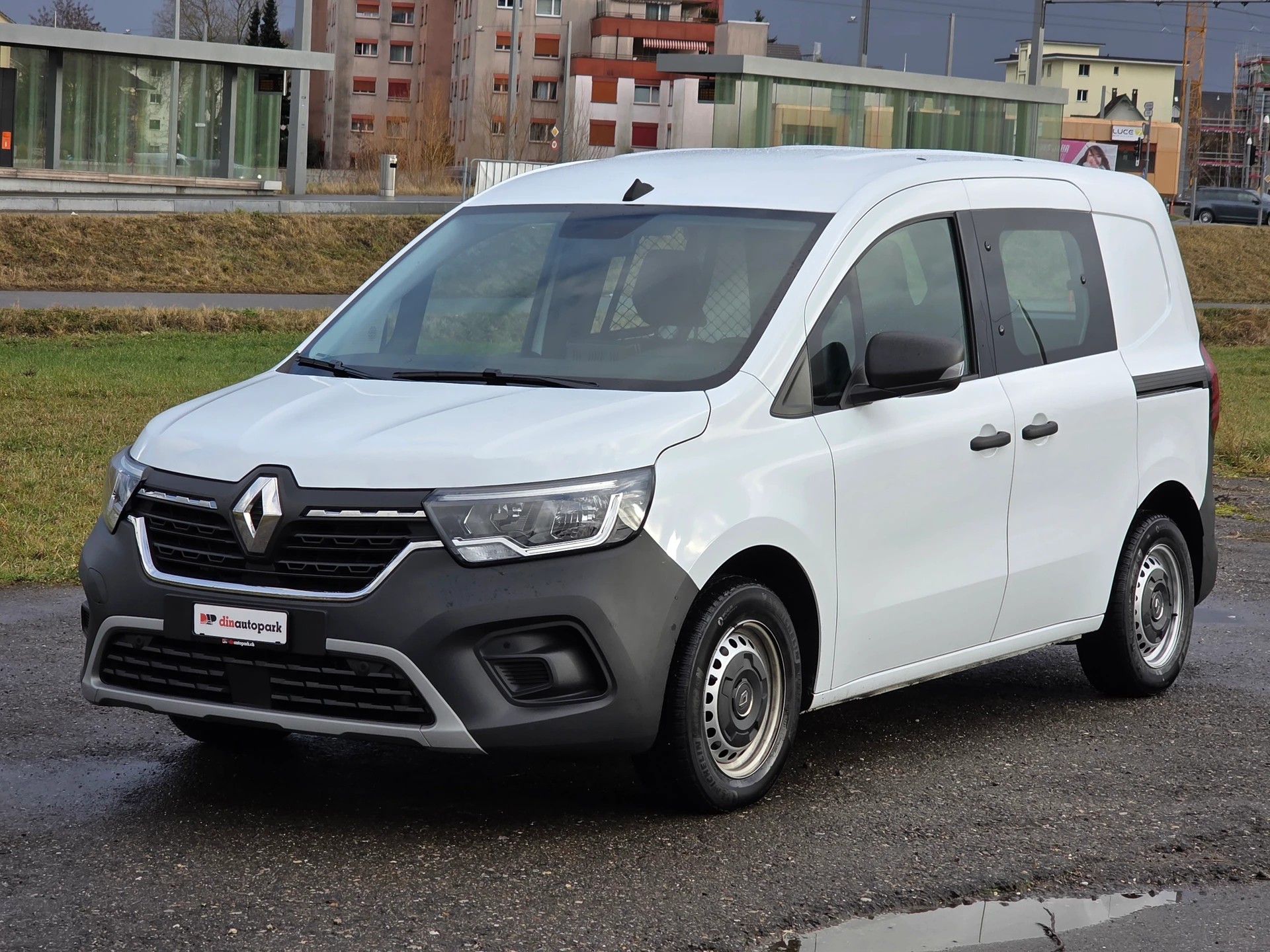 RENAULT Kangoo Van 1.5 dCi Standard 95 Extra * CH-Fahrzeug * Anhängerkupplung *