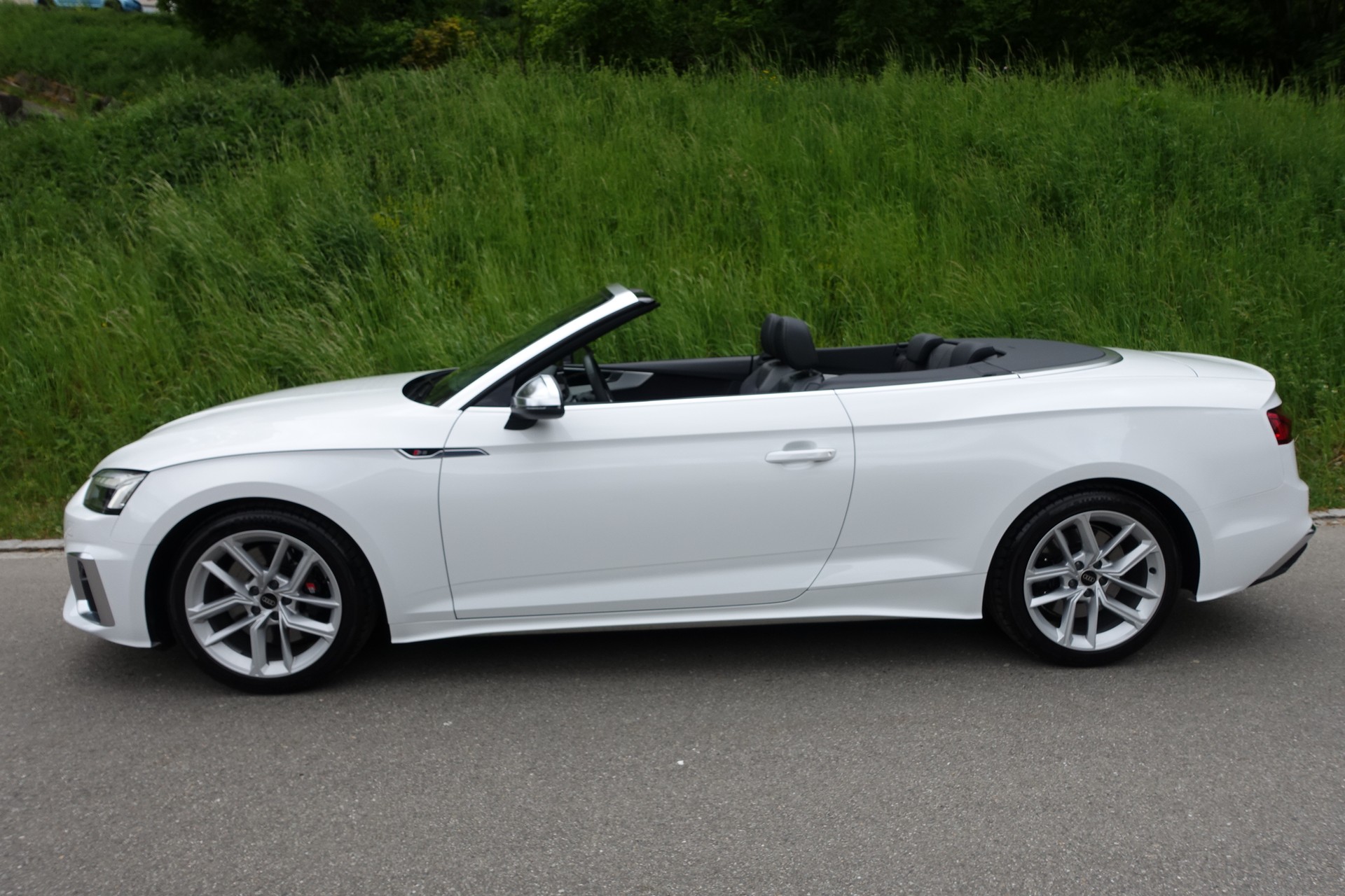 AUDI S5 Cabriolet 3.0 TFSI quattro tiptronic-image-6