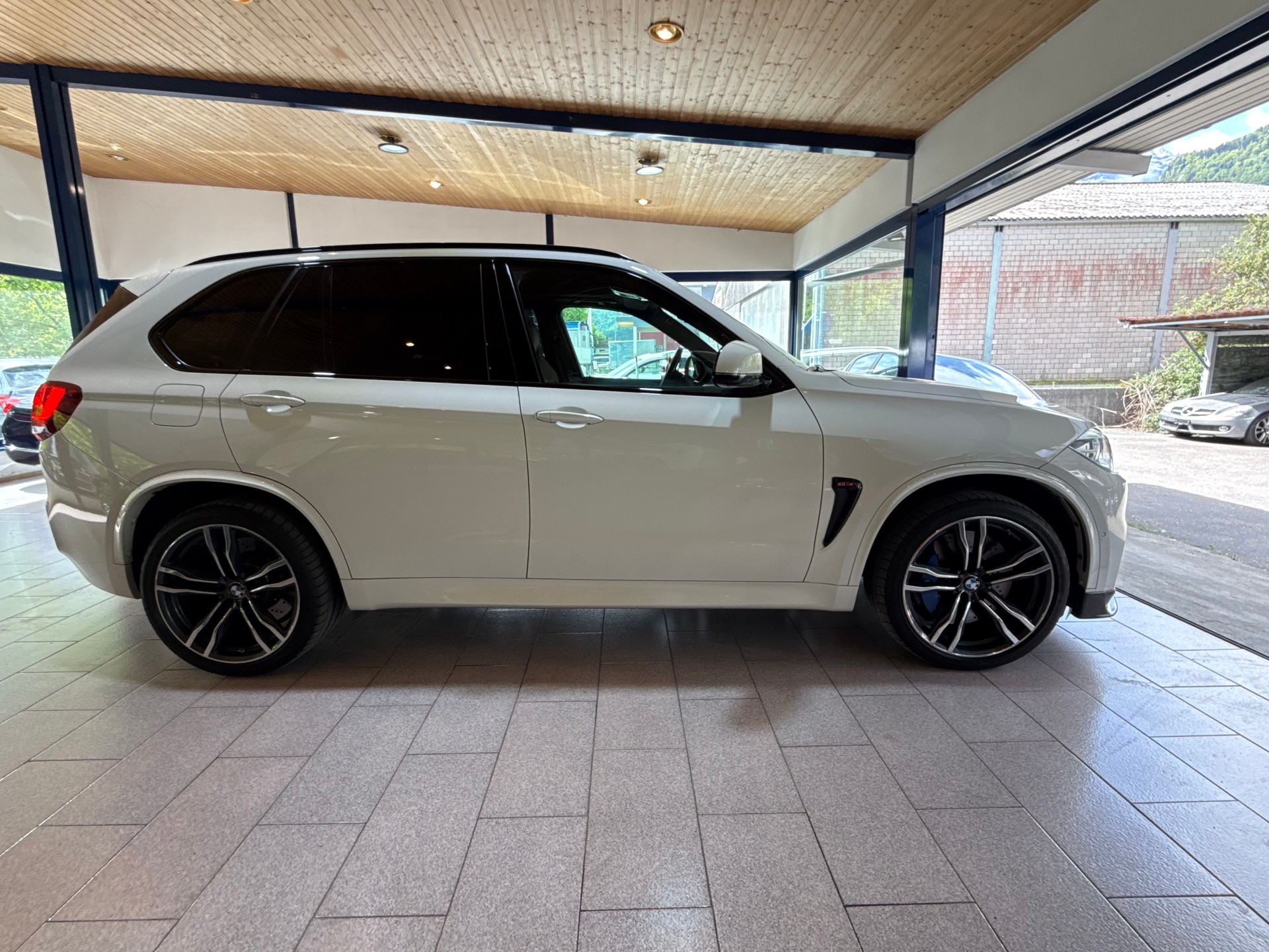BMW X5M Steptronic-image-13