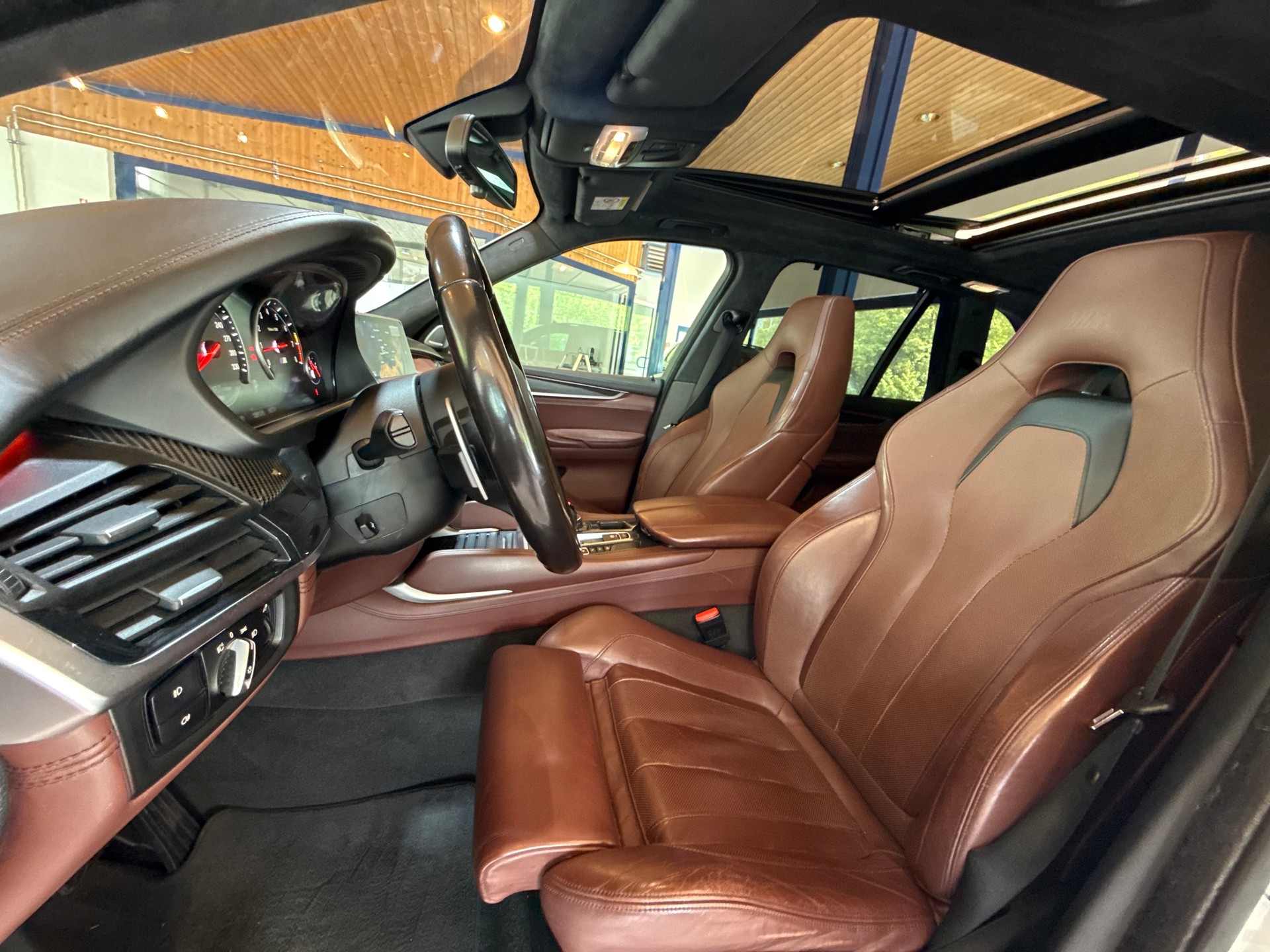 BMW X5M Steptronic-image-4