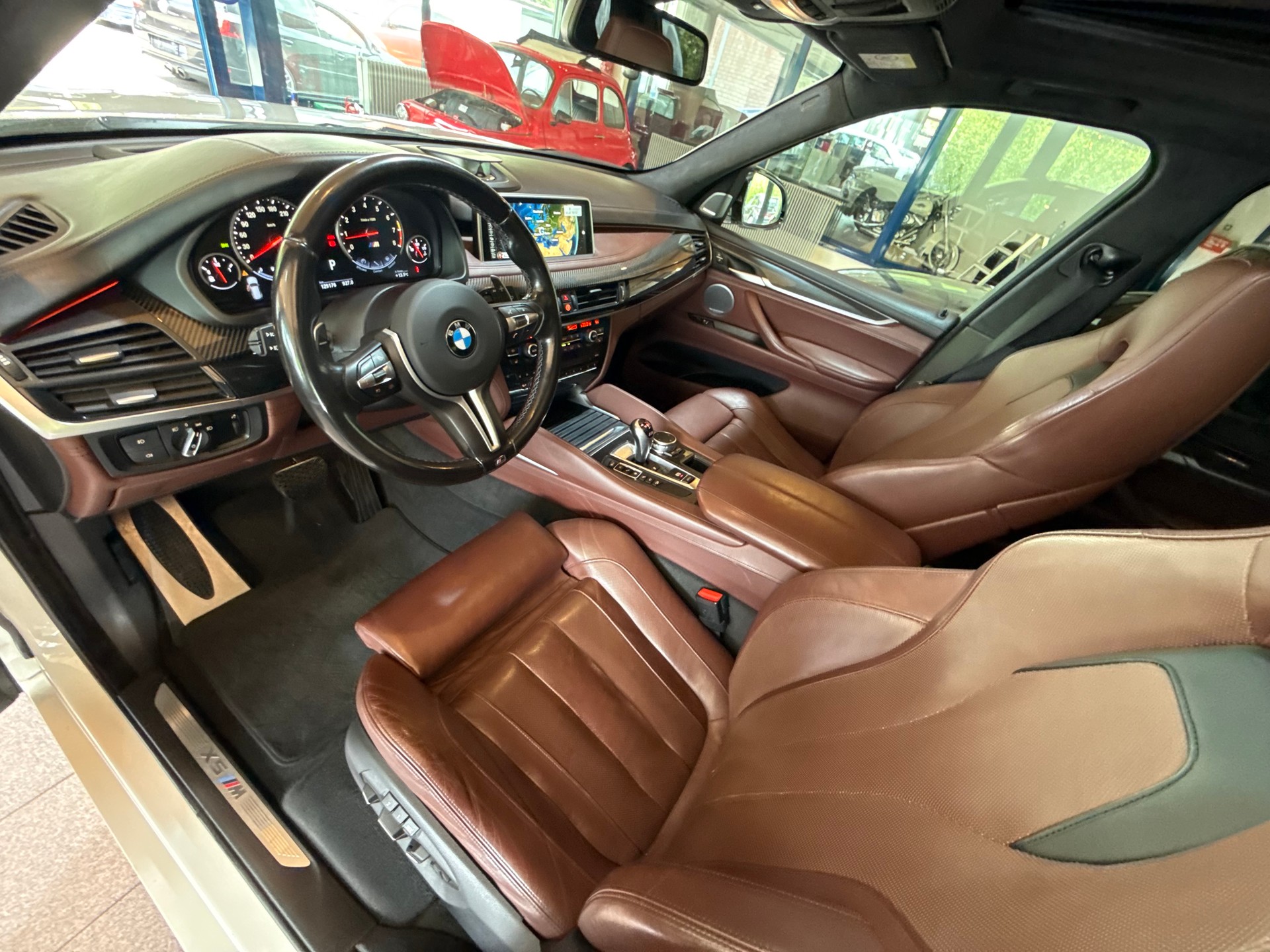 BMW X5M Steptronic-image-3