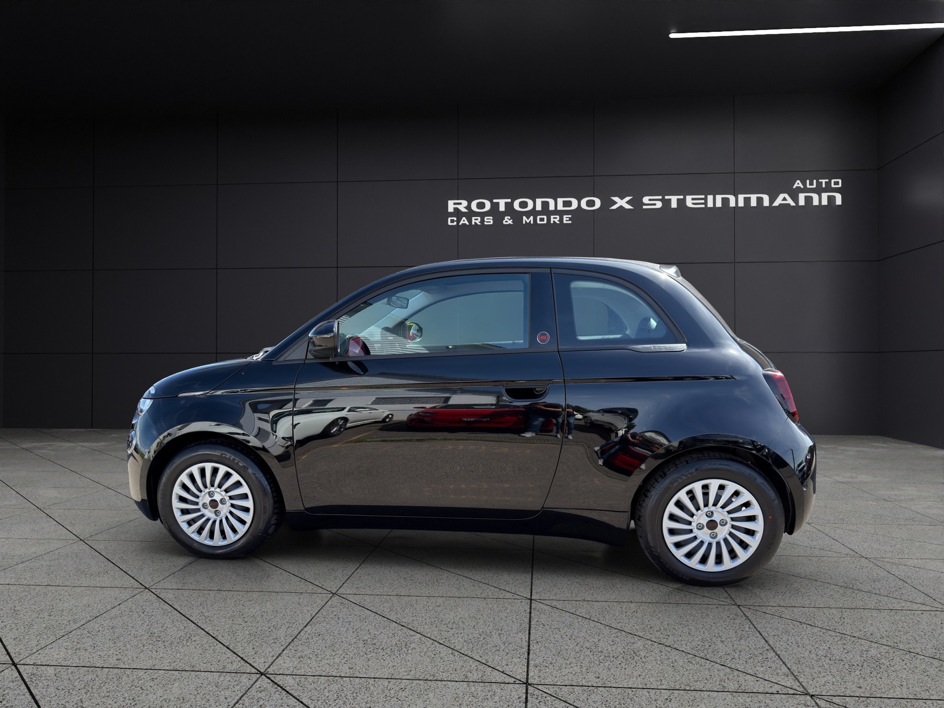 FIAT 500 C electric 87 kW Red-image-1
