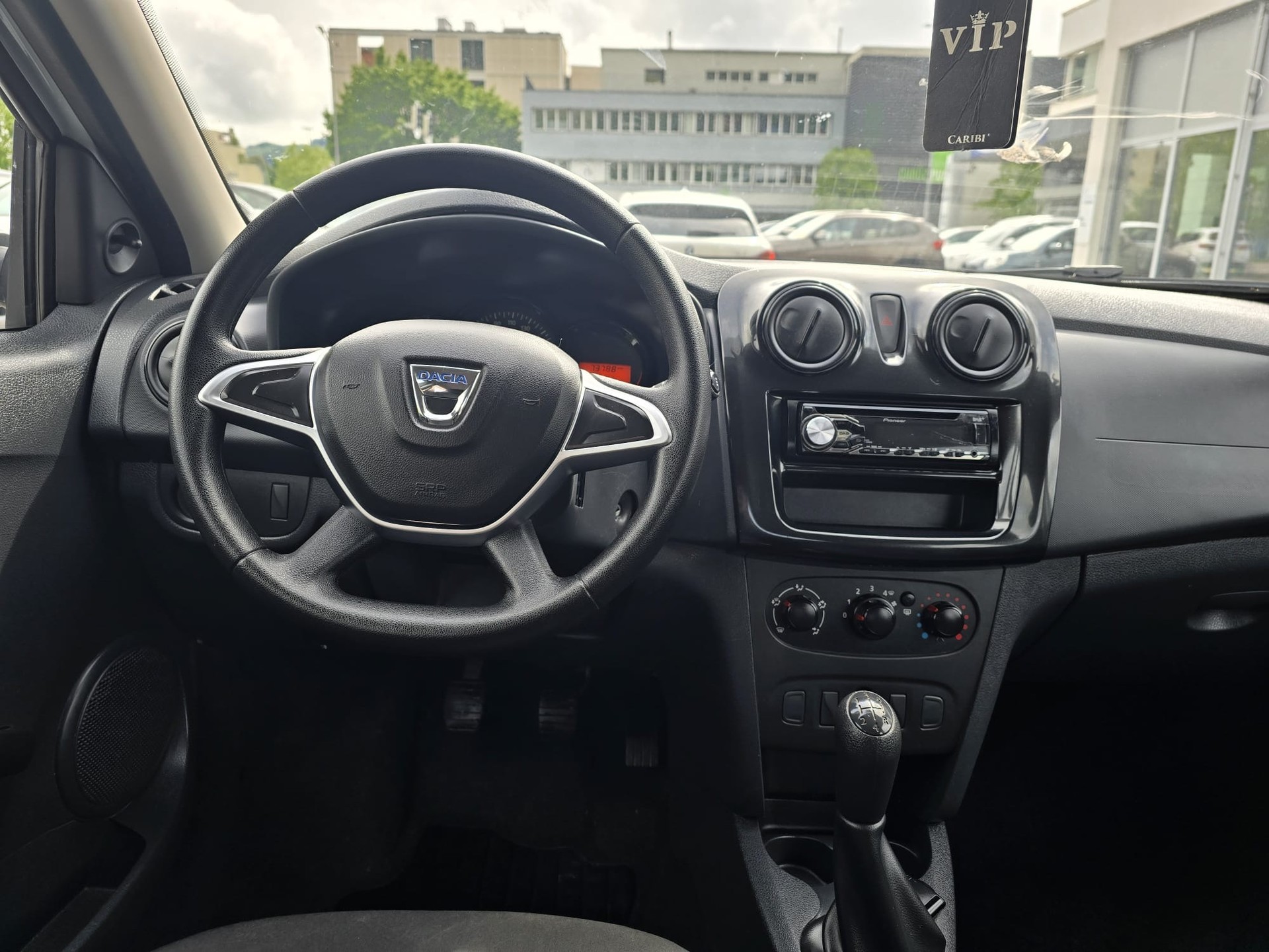 DACIA Sandero 1.0 Comfort-image-15