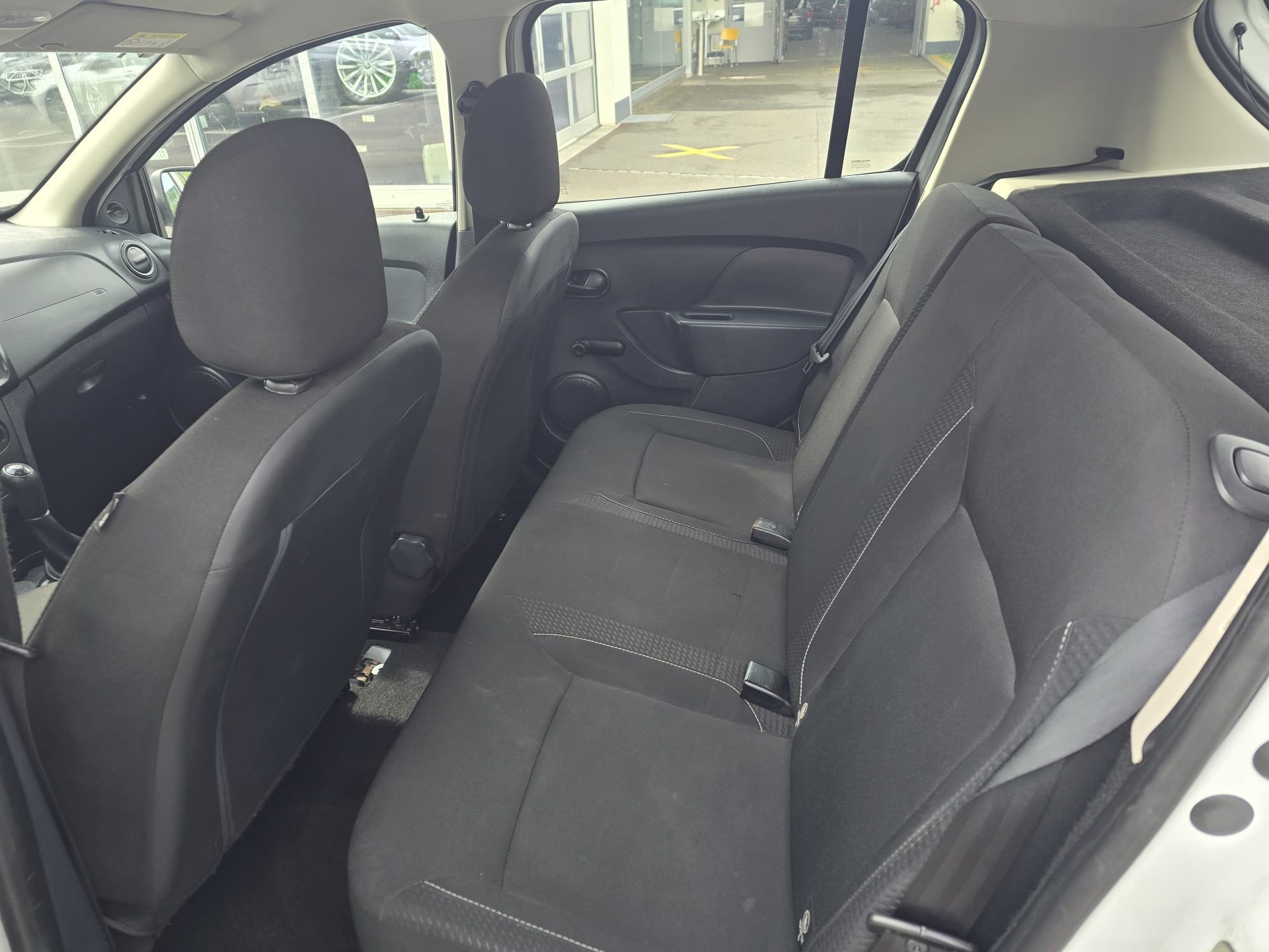 DACIA Sandero 1.0 Comfort-image-18