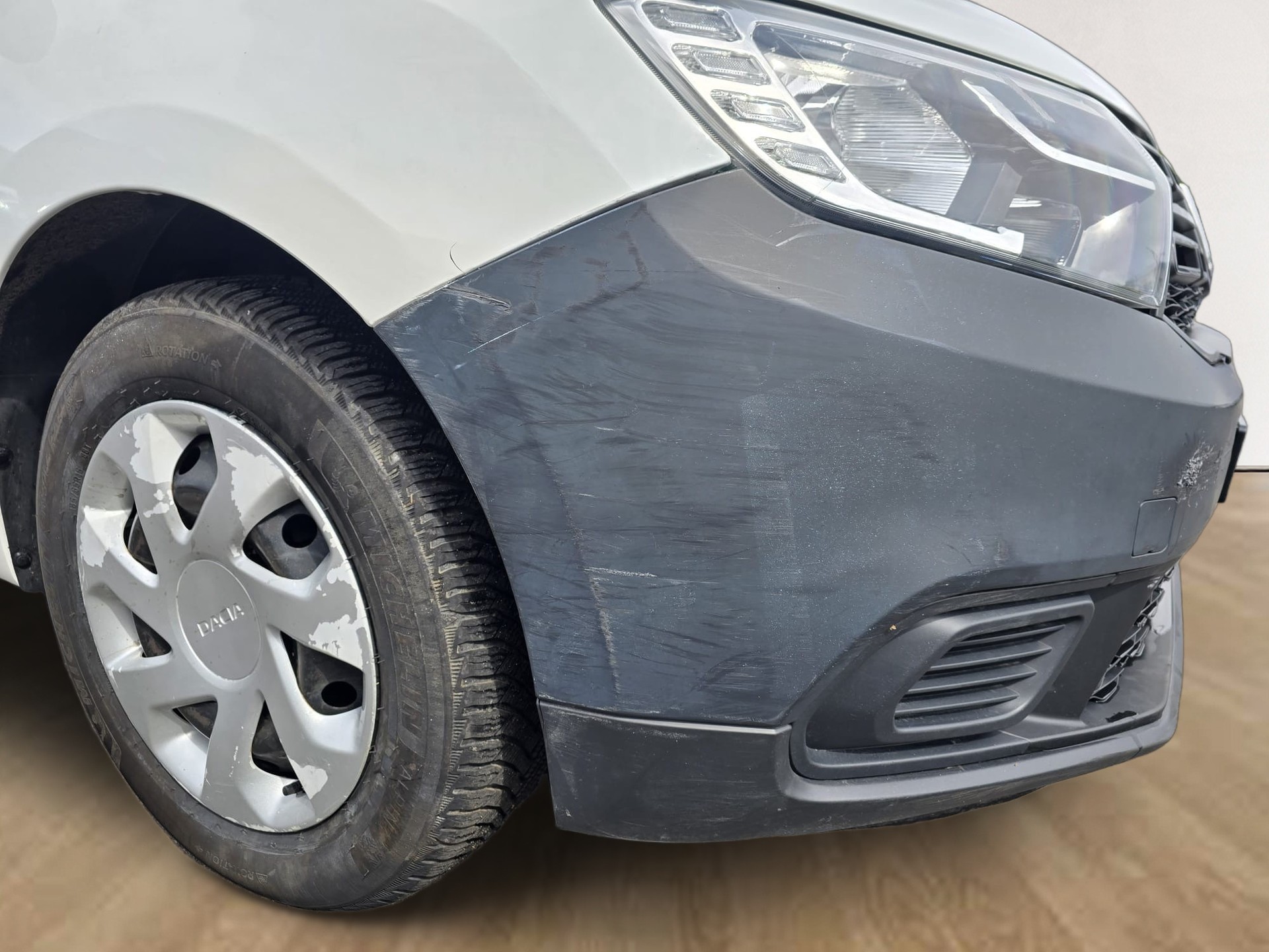 DACIA Sandero 1.0 Comfort-image-8