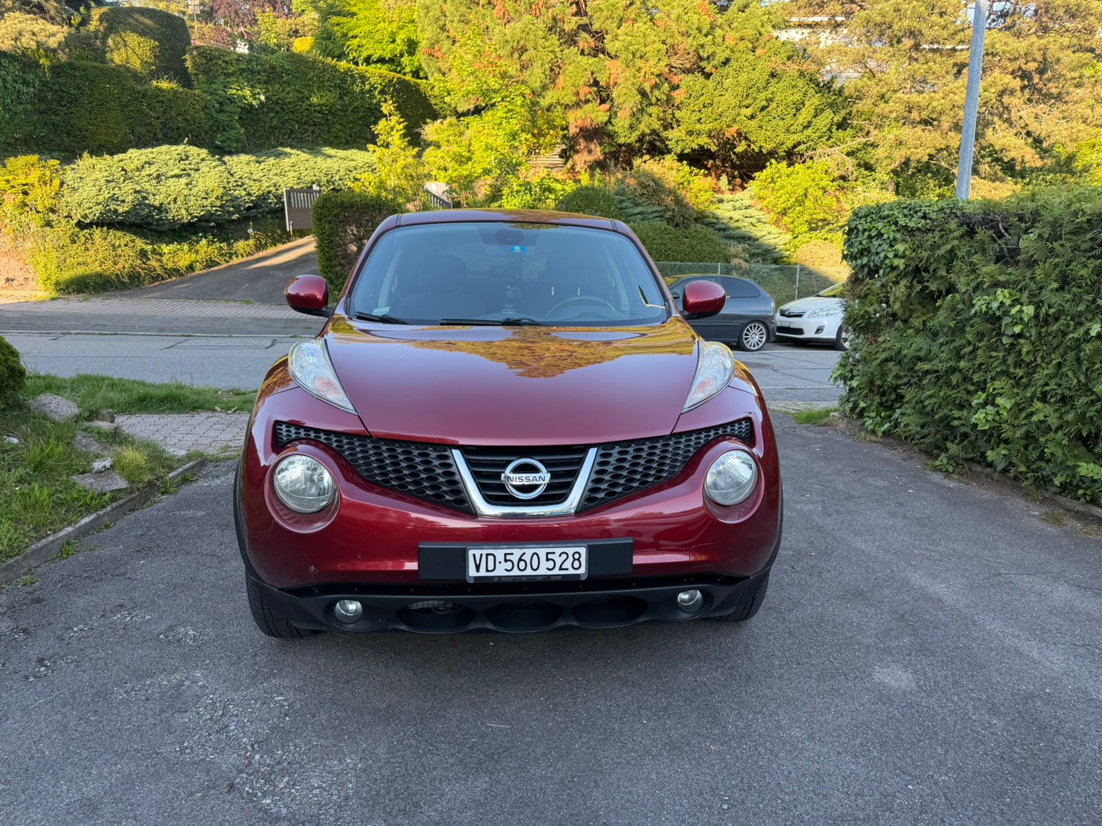 NISSAN Juke 1.6 DIG-T tekna 4x4 Xtronic M-CVT-image-1