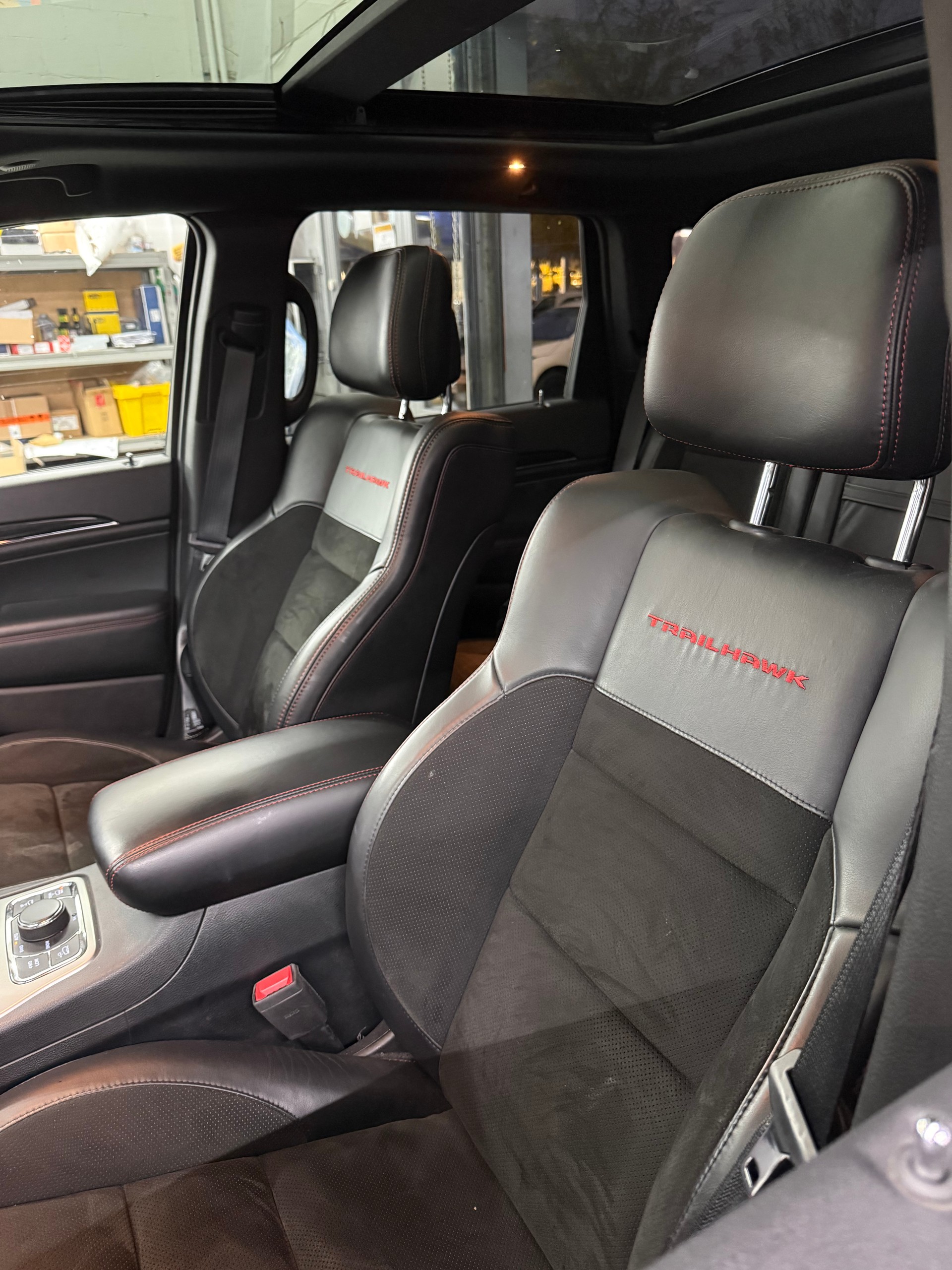 JEEP Jeep Grand Cherokee 3.0 CRD 250 Trailhawk-image-10