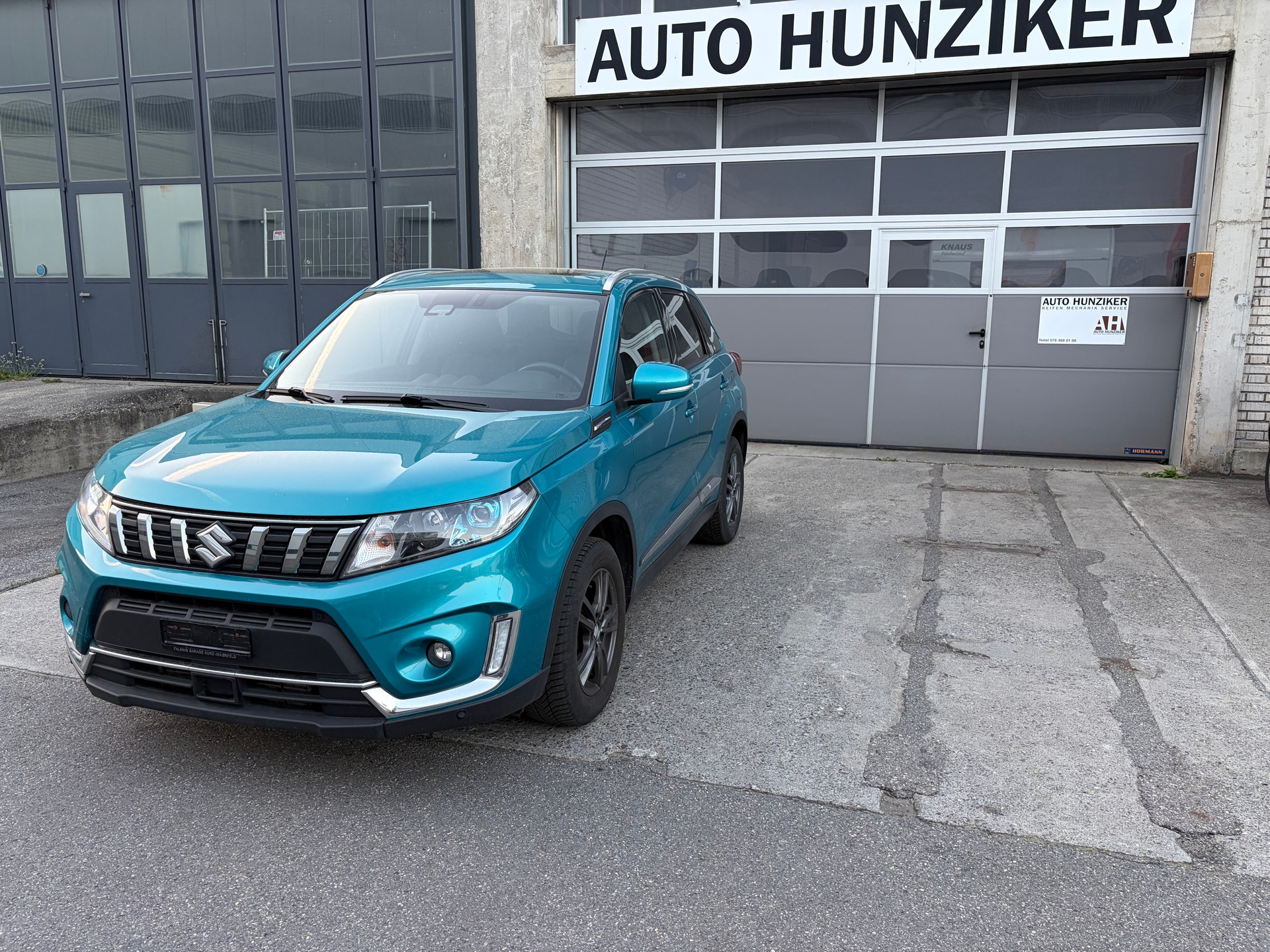 SUZUKI Vitara 1.4 Boosterjet Compact + Automatic